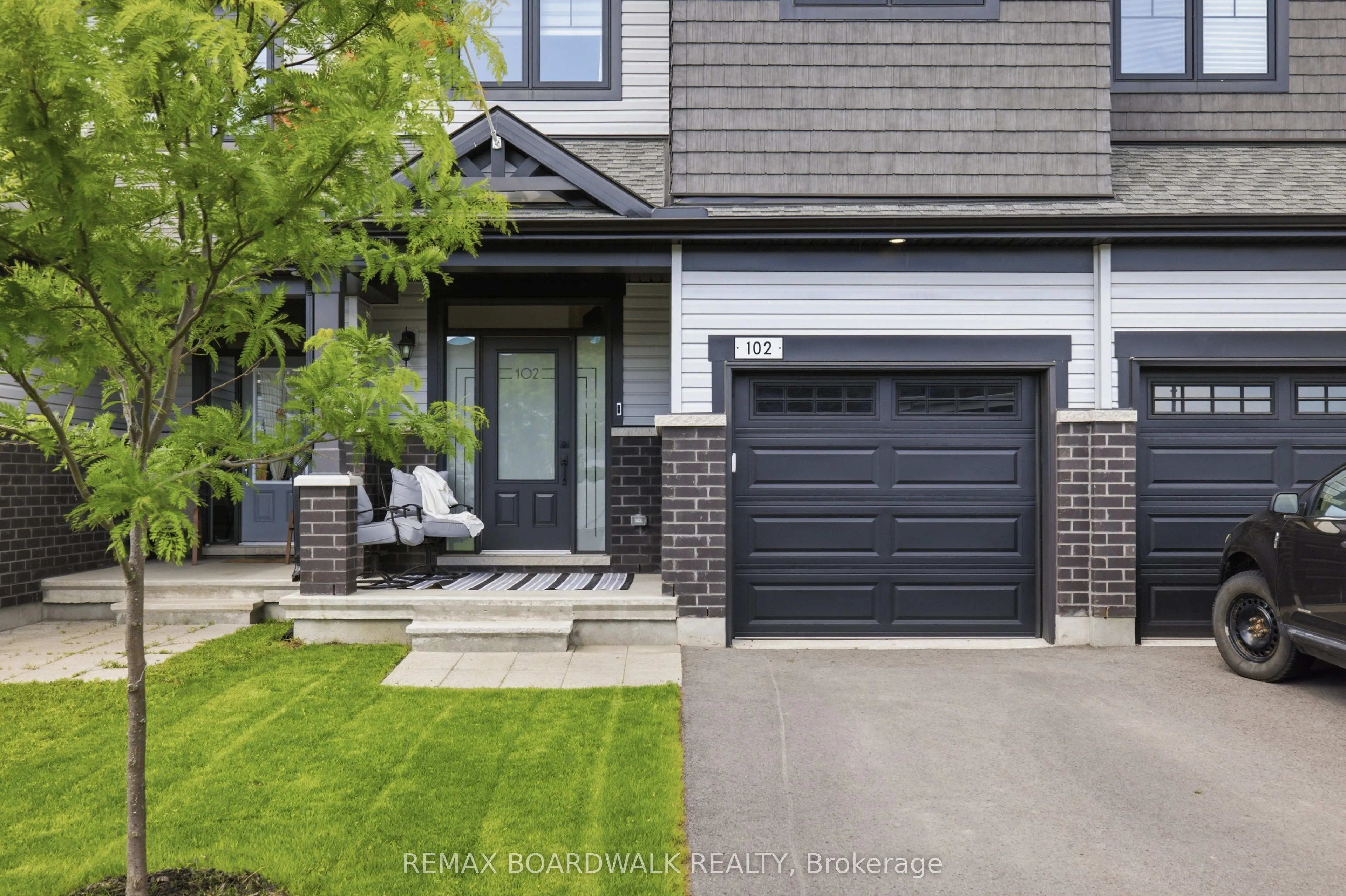 102 Patchell Place