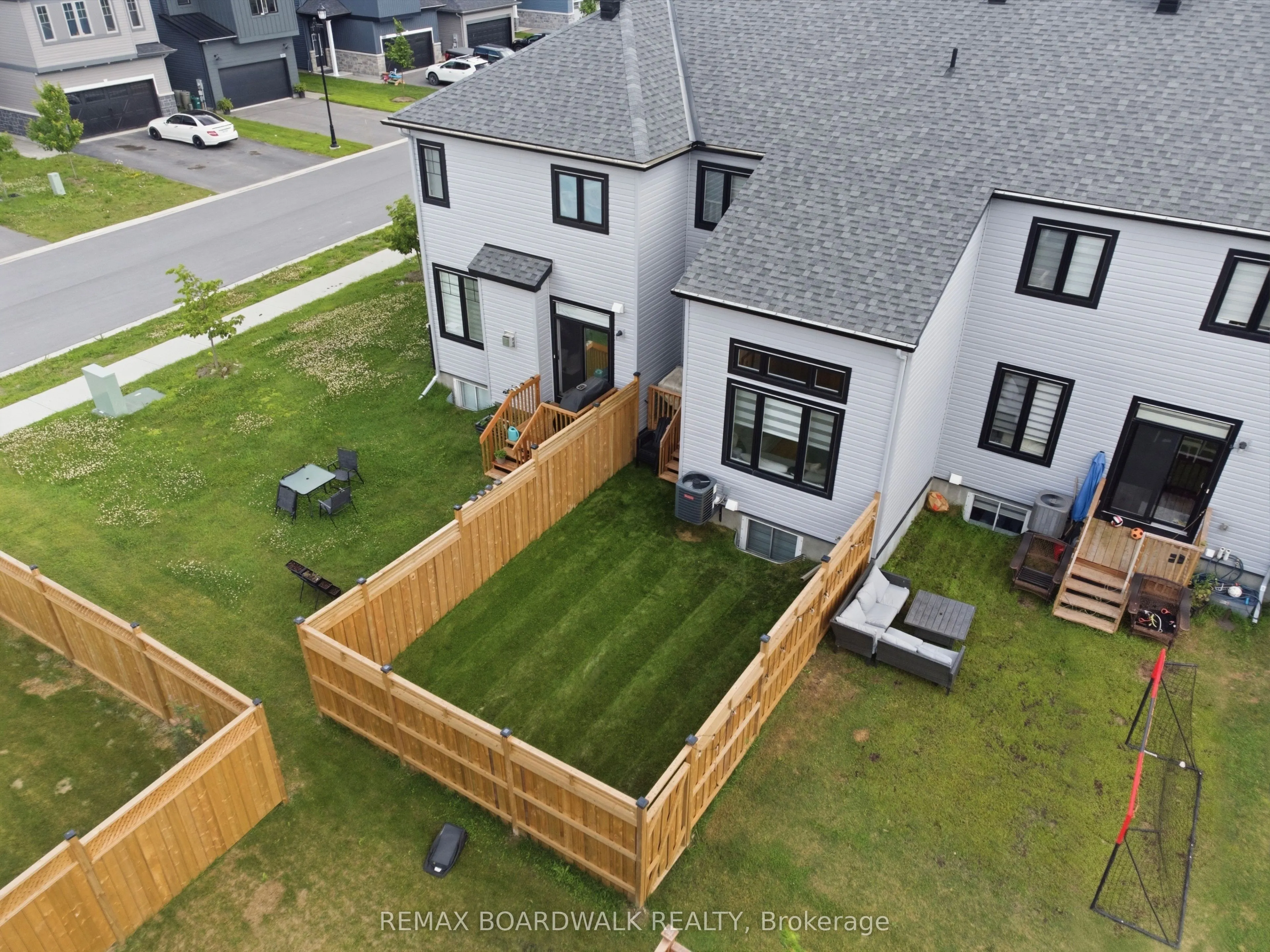 102 Patchell Place