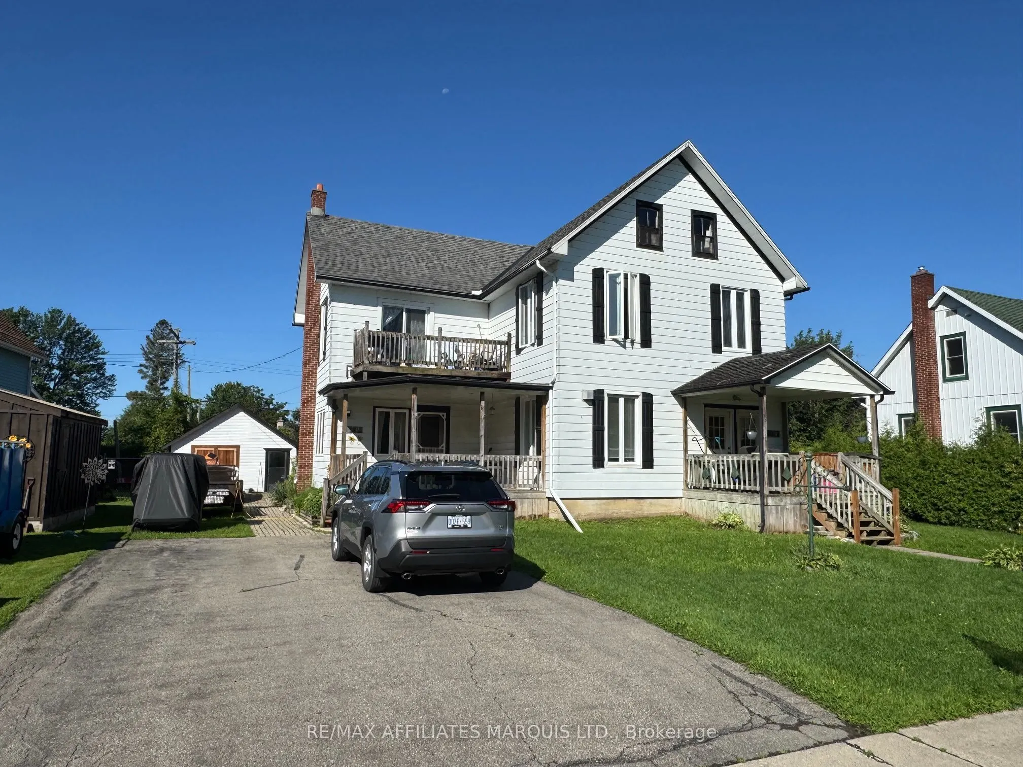 38 Laurier Drive