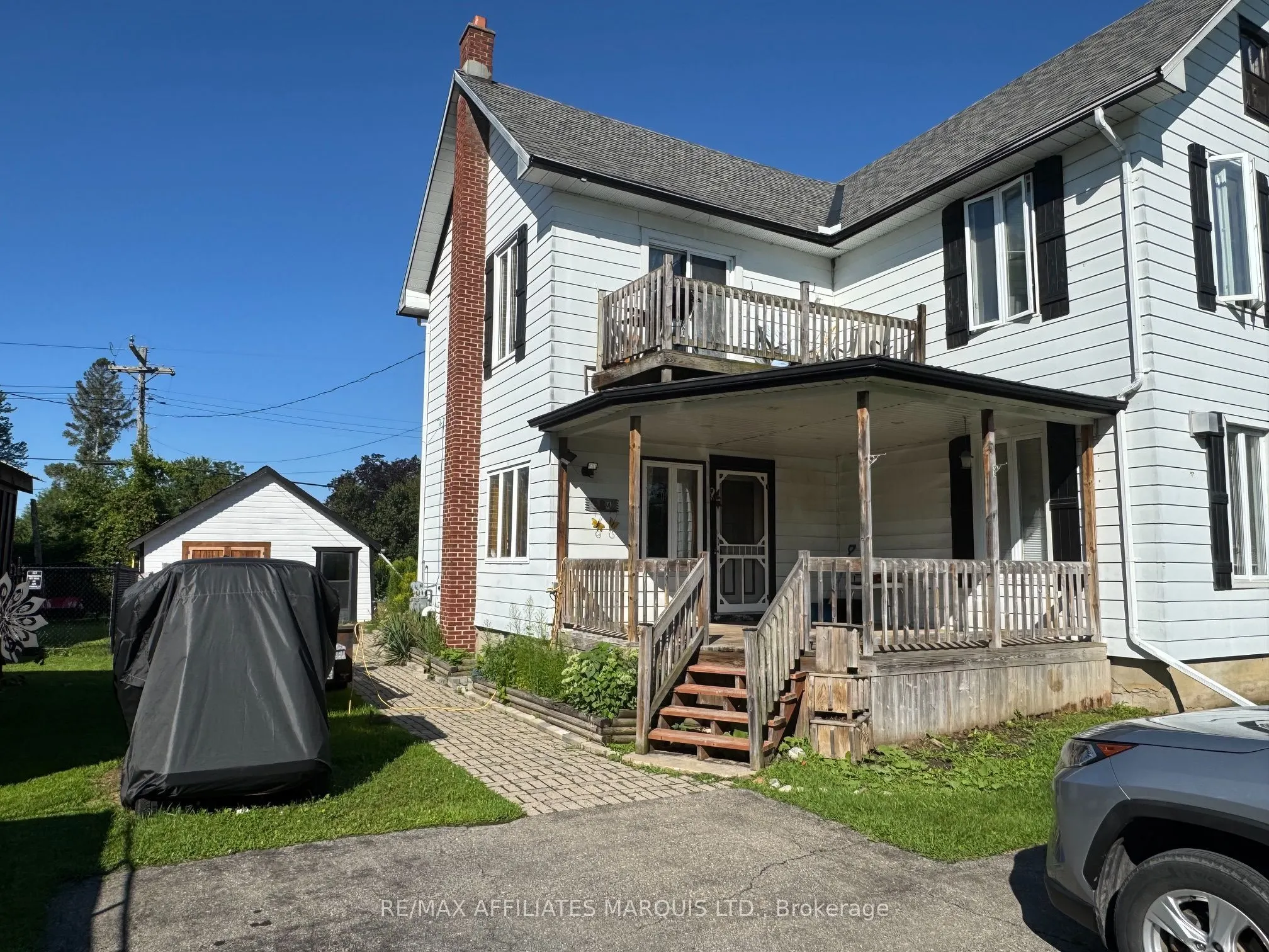 38 Laurier Drive