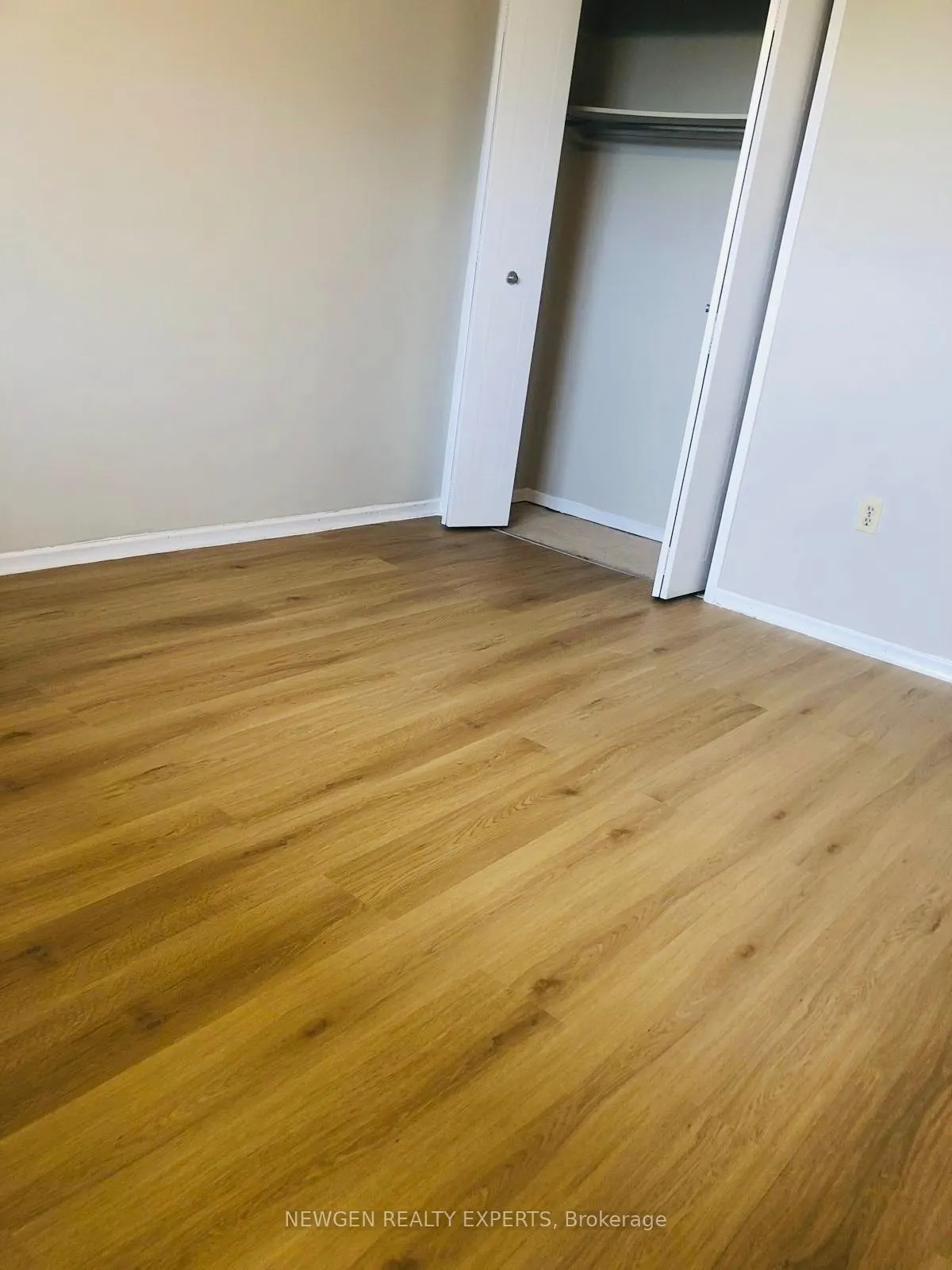 563 MORNINGTON Avenue #606