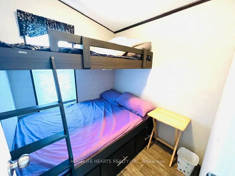 1235 Villiers Line 114 Forest Drive