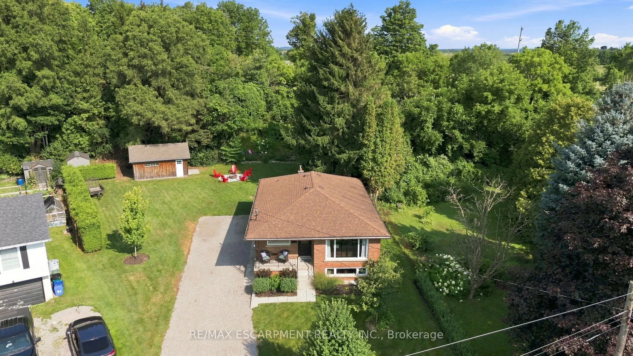 10 Taylor Crescent