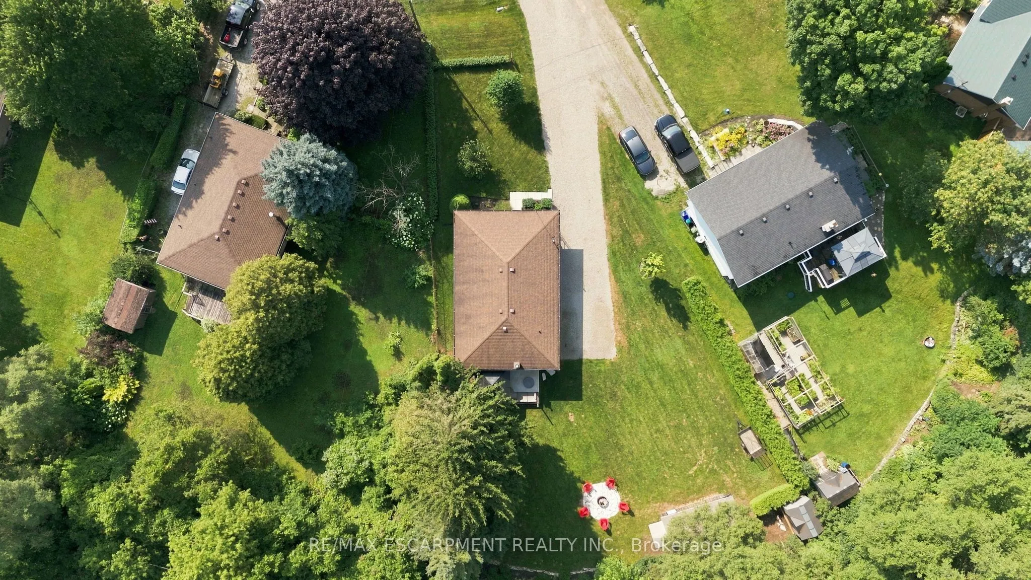 10 Taylor Crescent