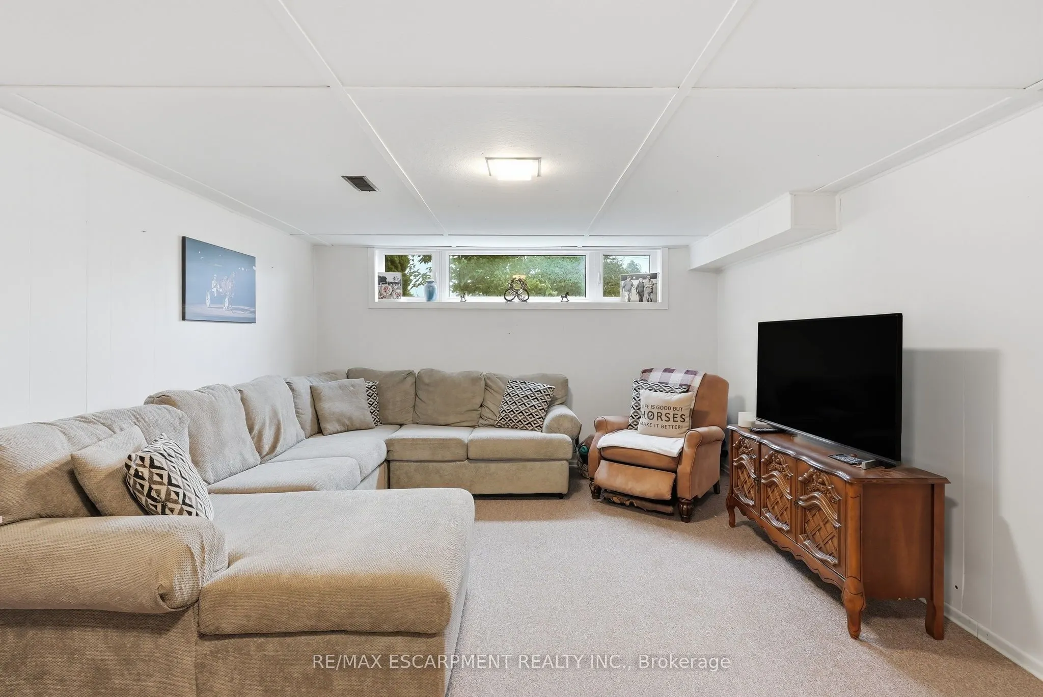 10 Taylor Crescent