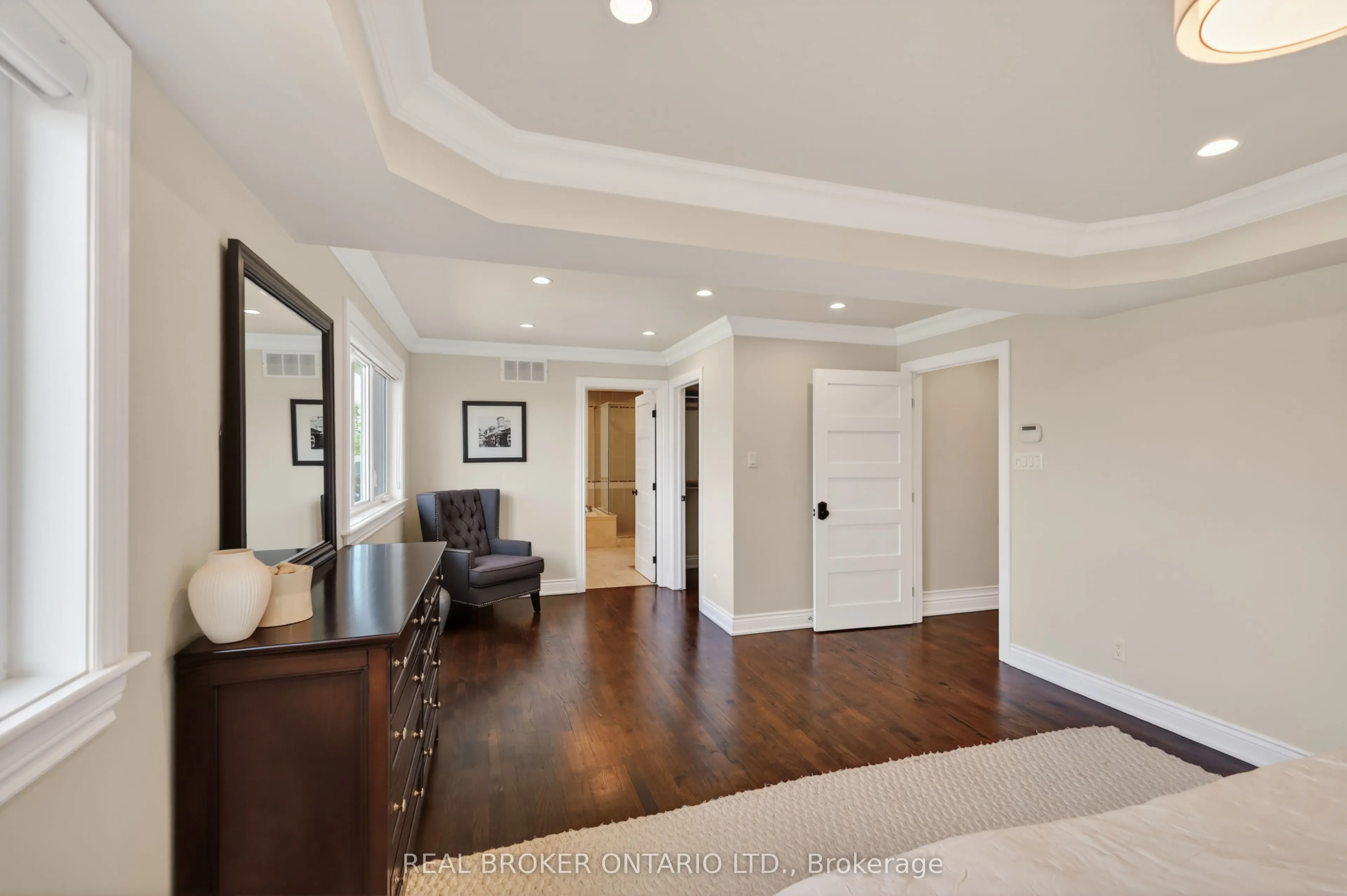 465 Lockmaster Crescent