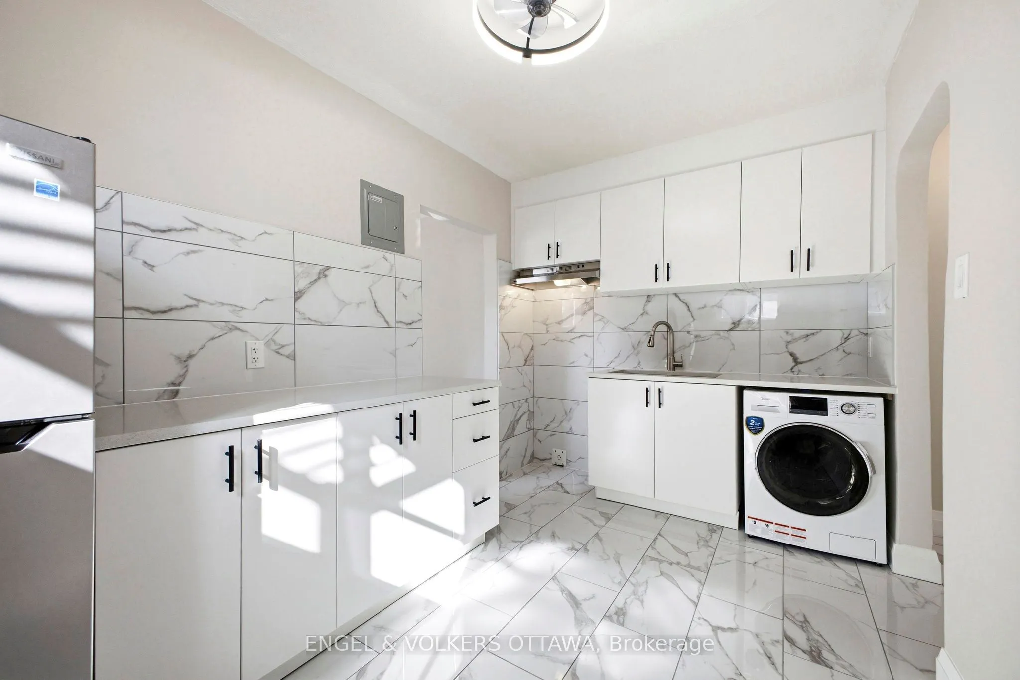 287 St Laurent Boulevard