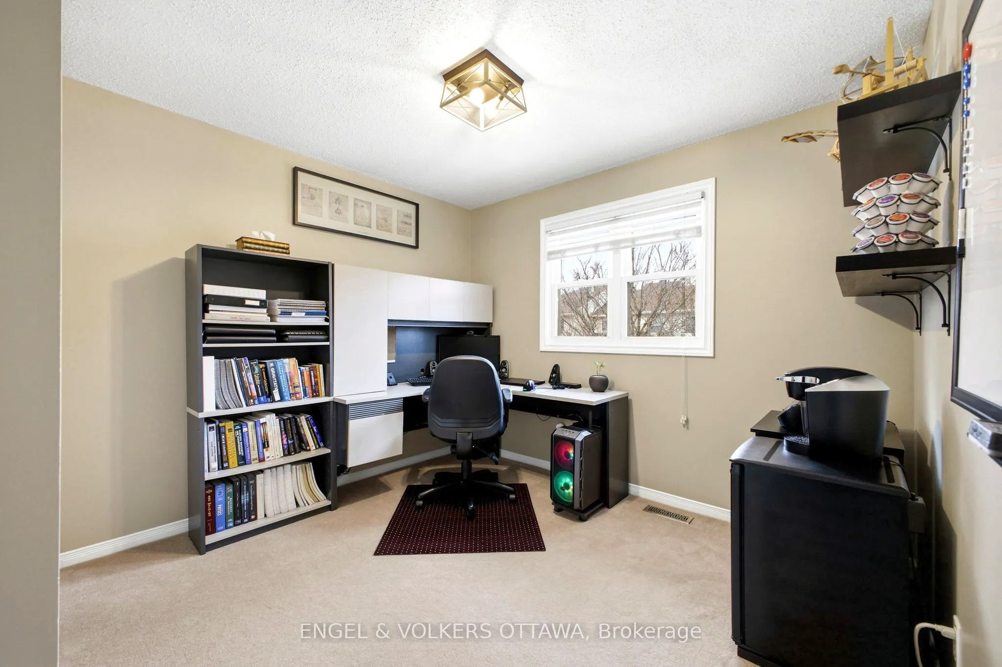 287 St Laurent Boulevard