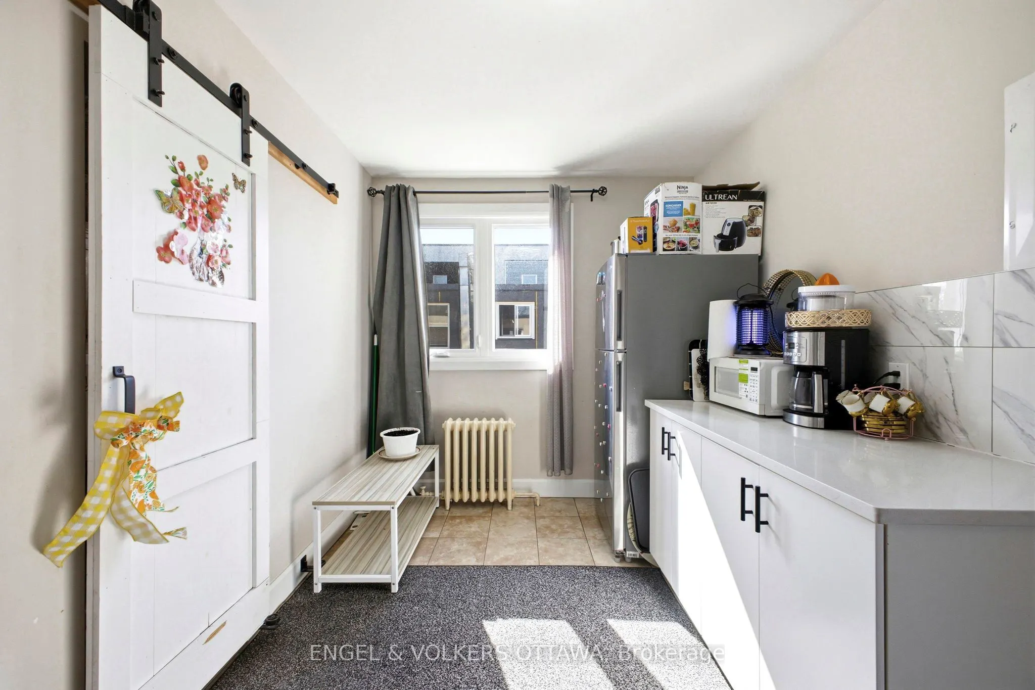 287 St Laurent Boulevard