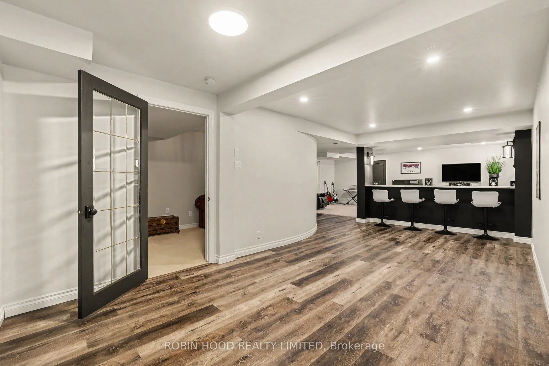 92 Broughton Street