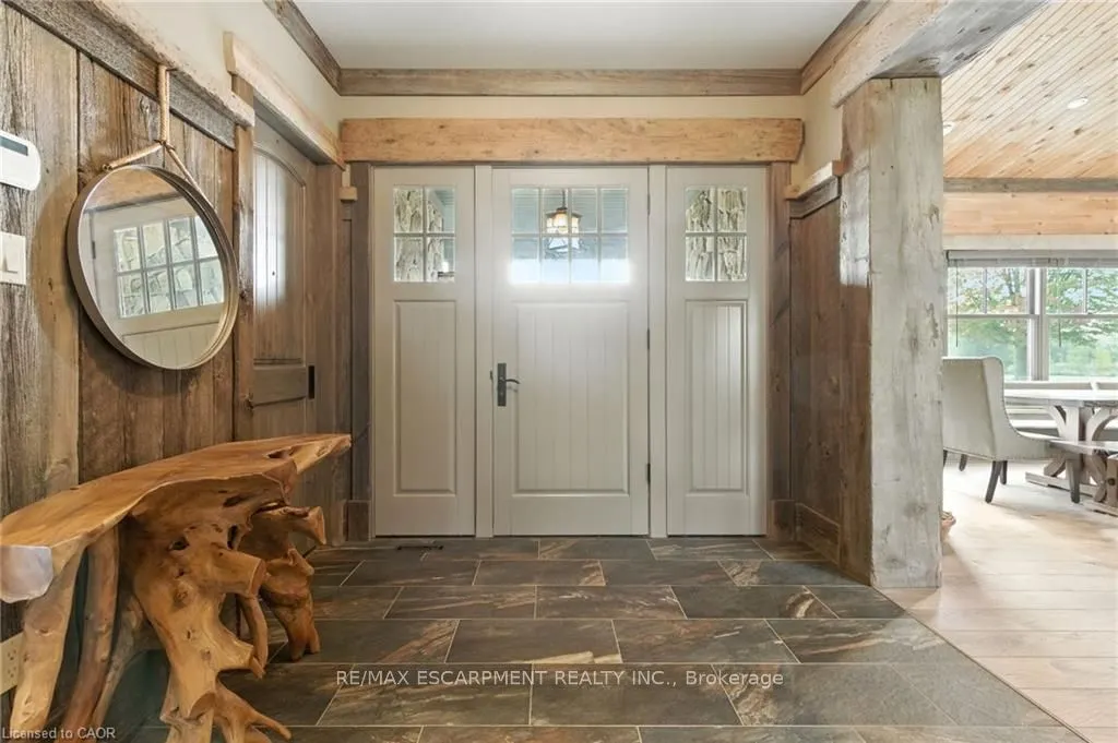 437 6th Concession Road E