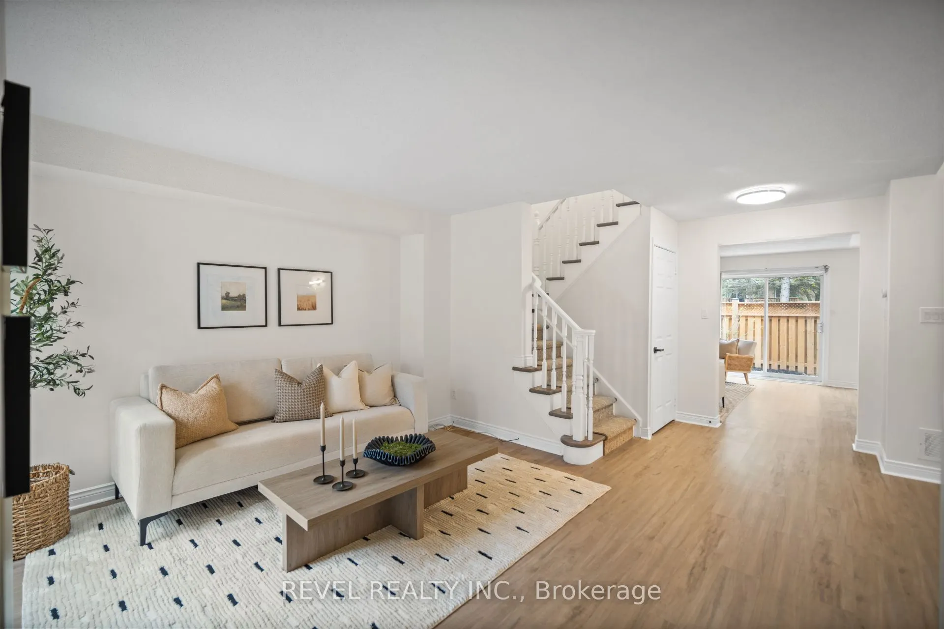 320 Hamilton Drive #10