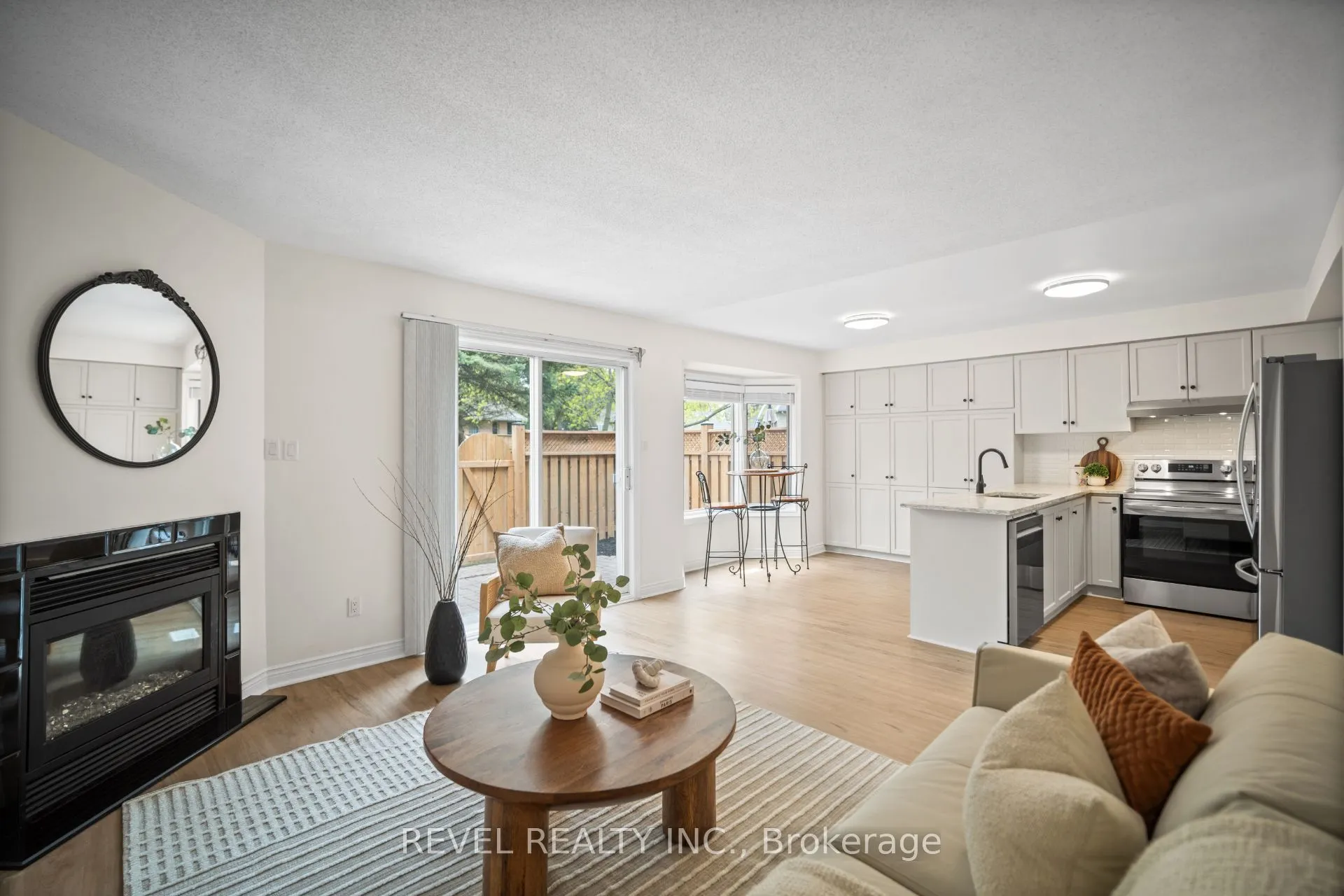320 Hamilton Drive #10