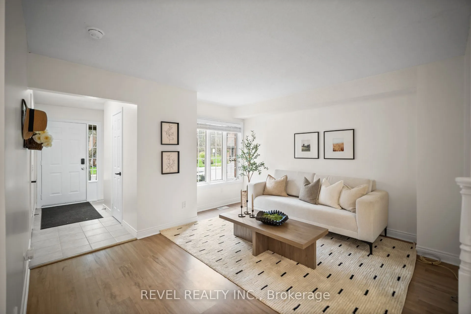 320 Hamilton Drive #10