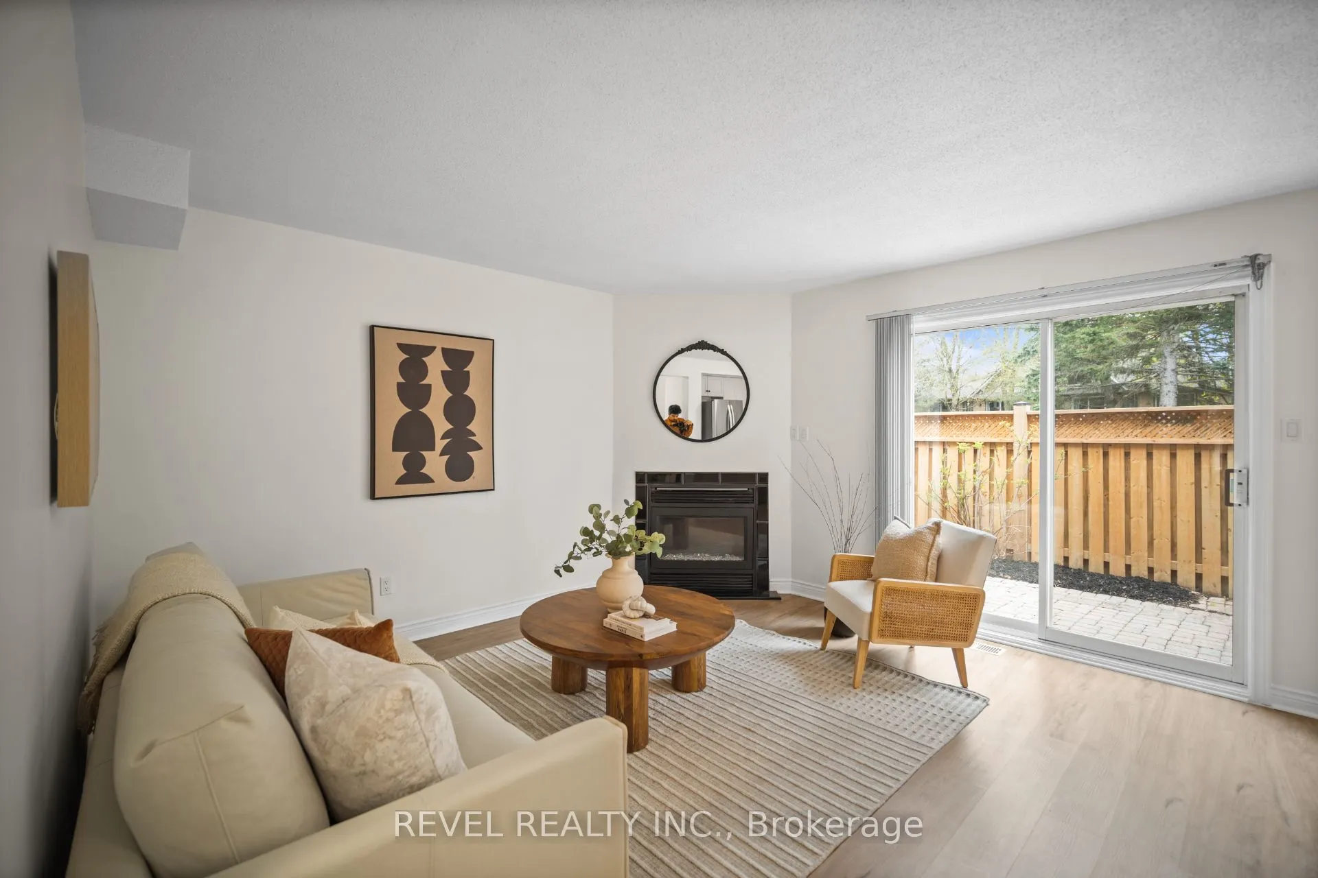 320 Hamilton Drive #10