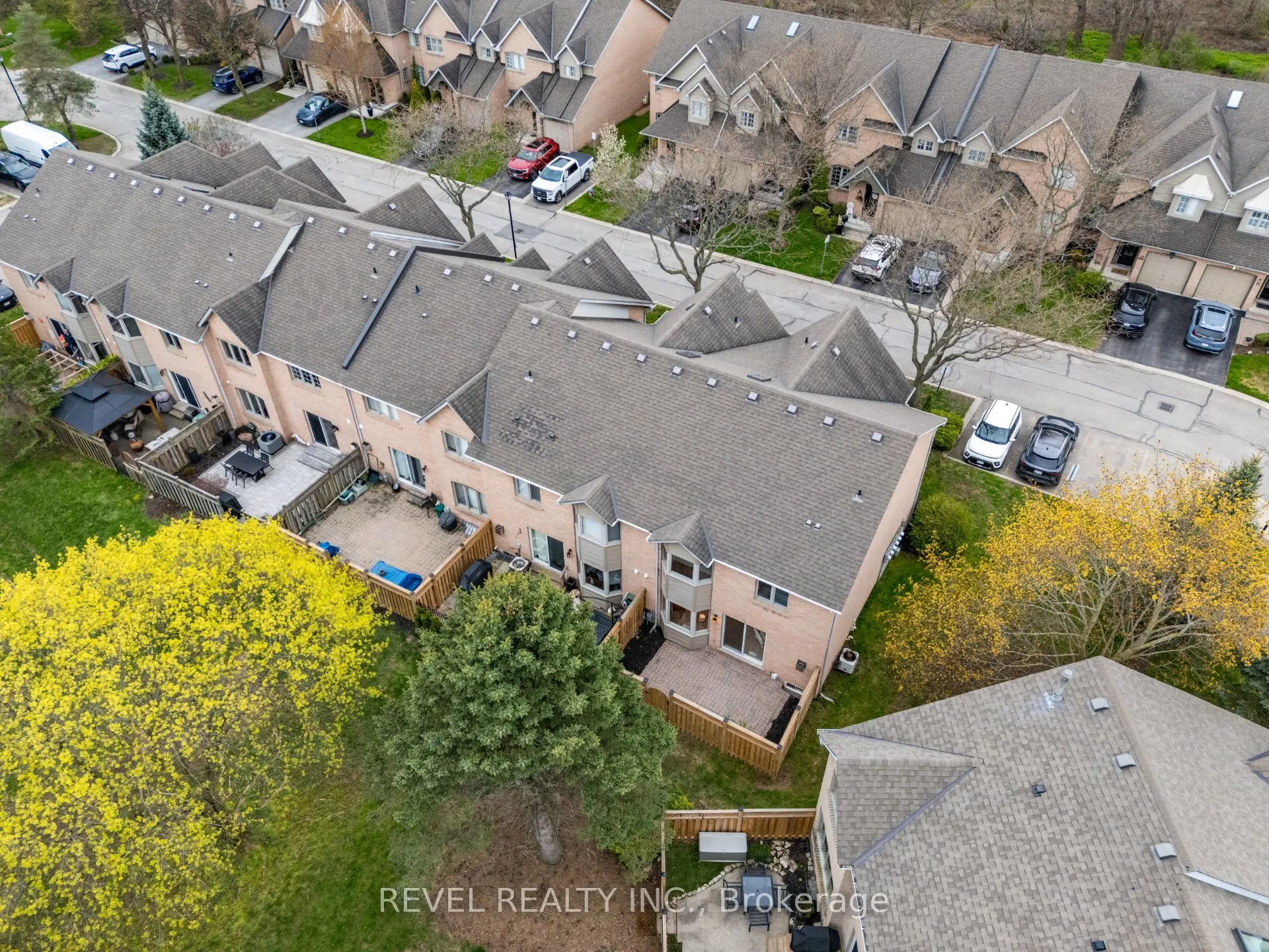320 Hamilton Drive #10