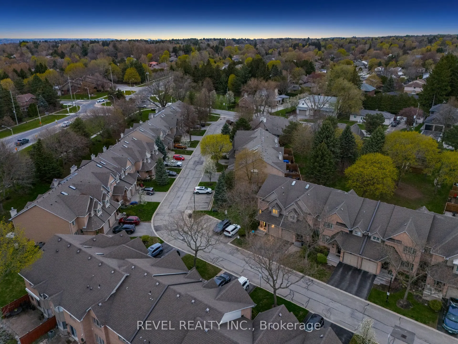 320 Hamilton Drive #10