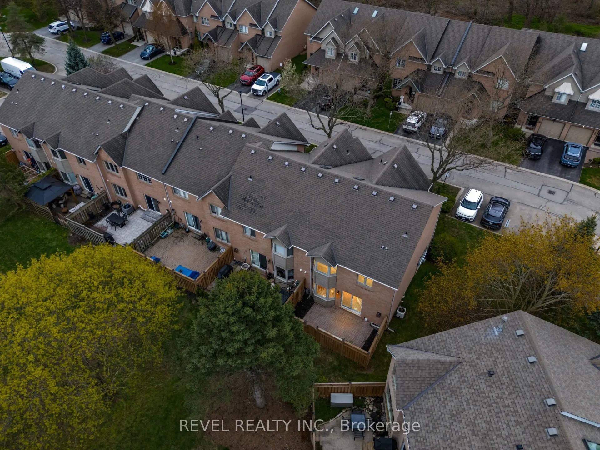 320 Hamilton Drive #10