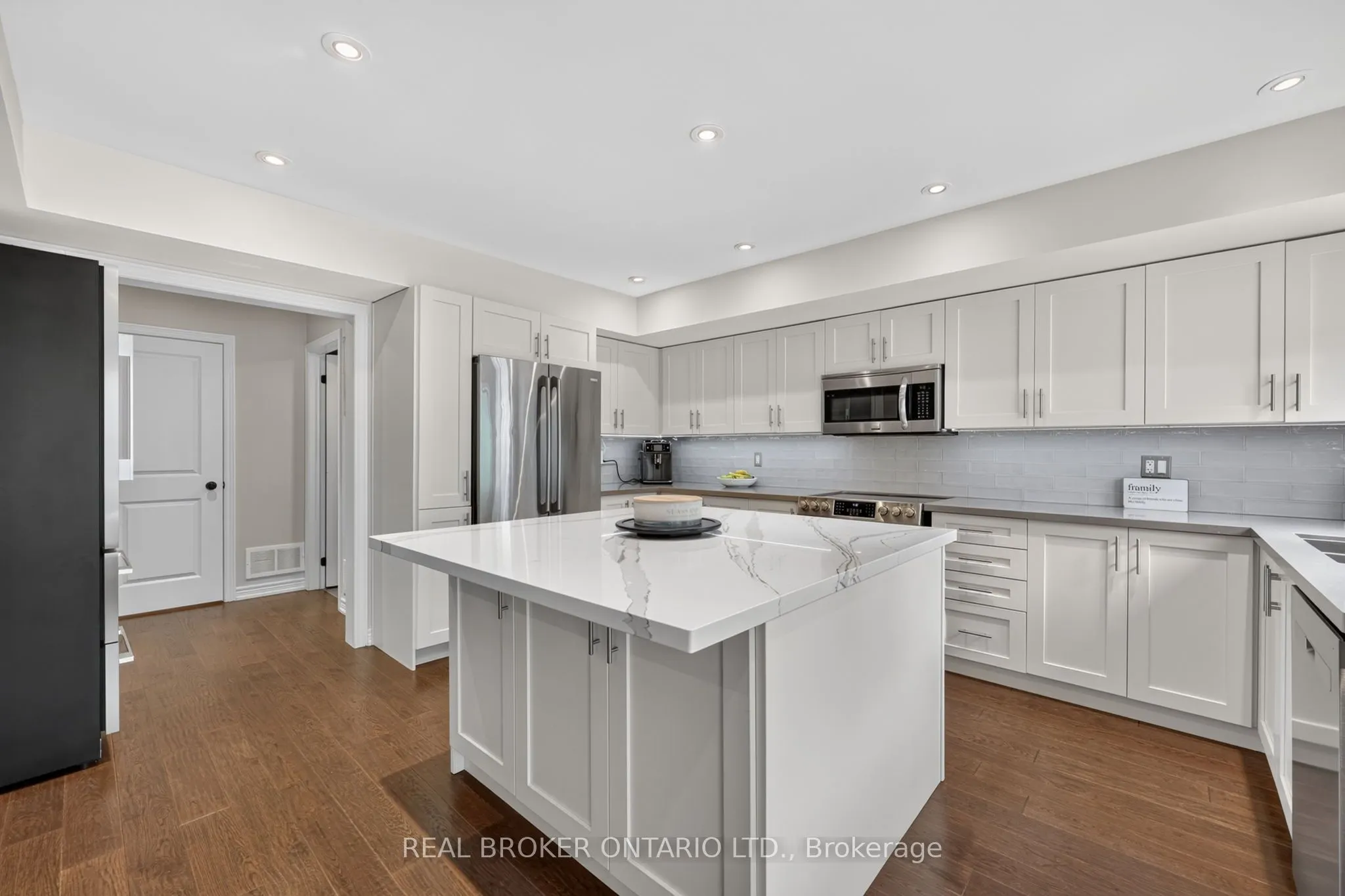 30 Masters Crescent