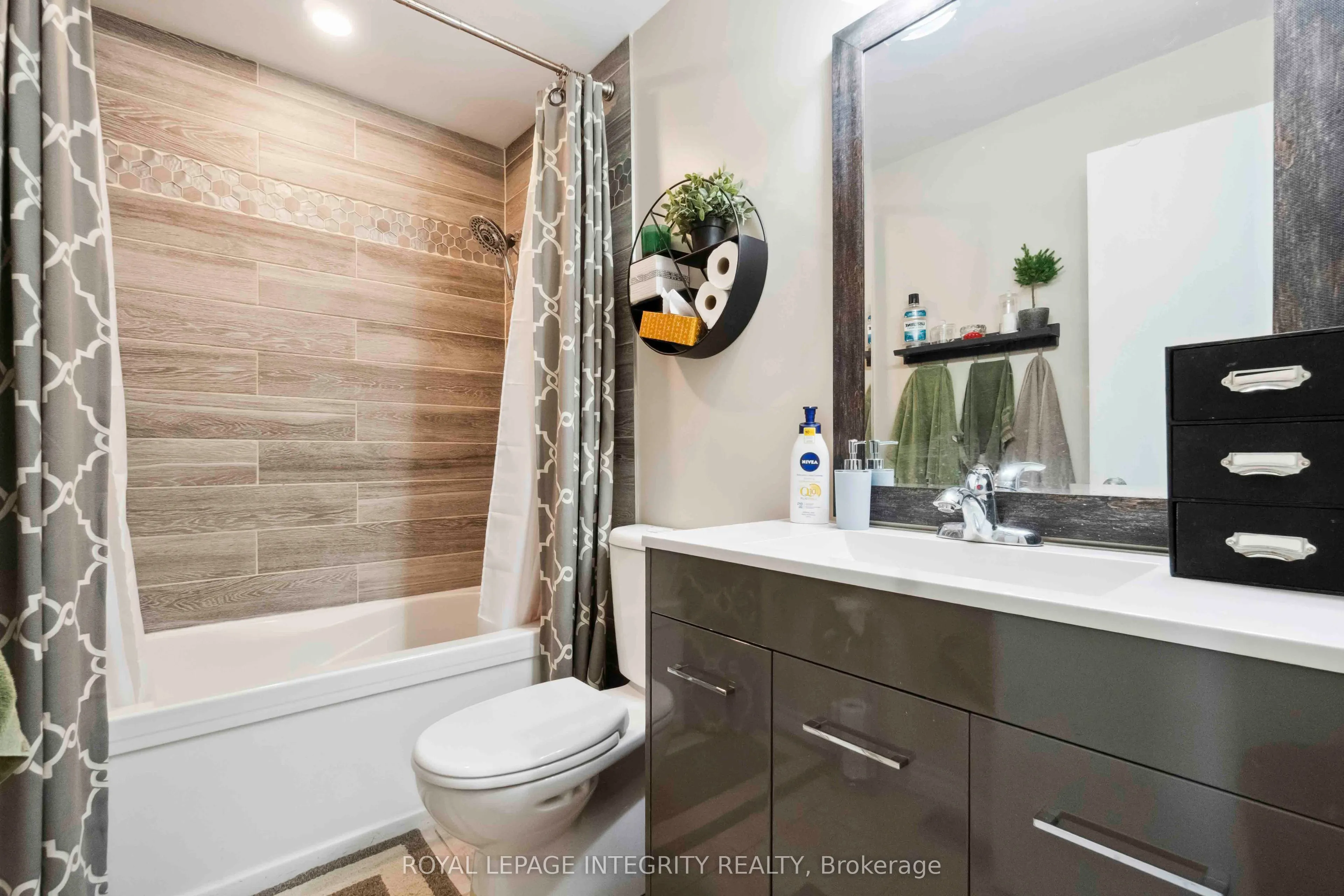 1248 Bethamy Lane #203