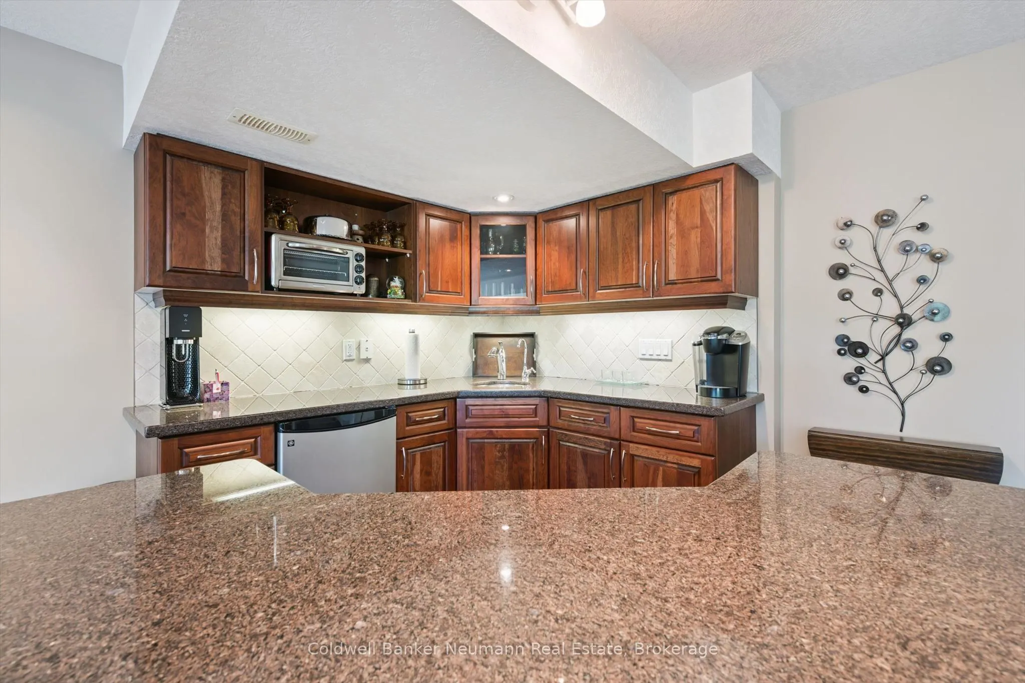 70 Bathgate Drive