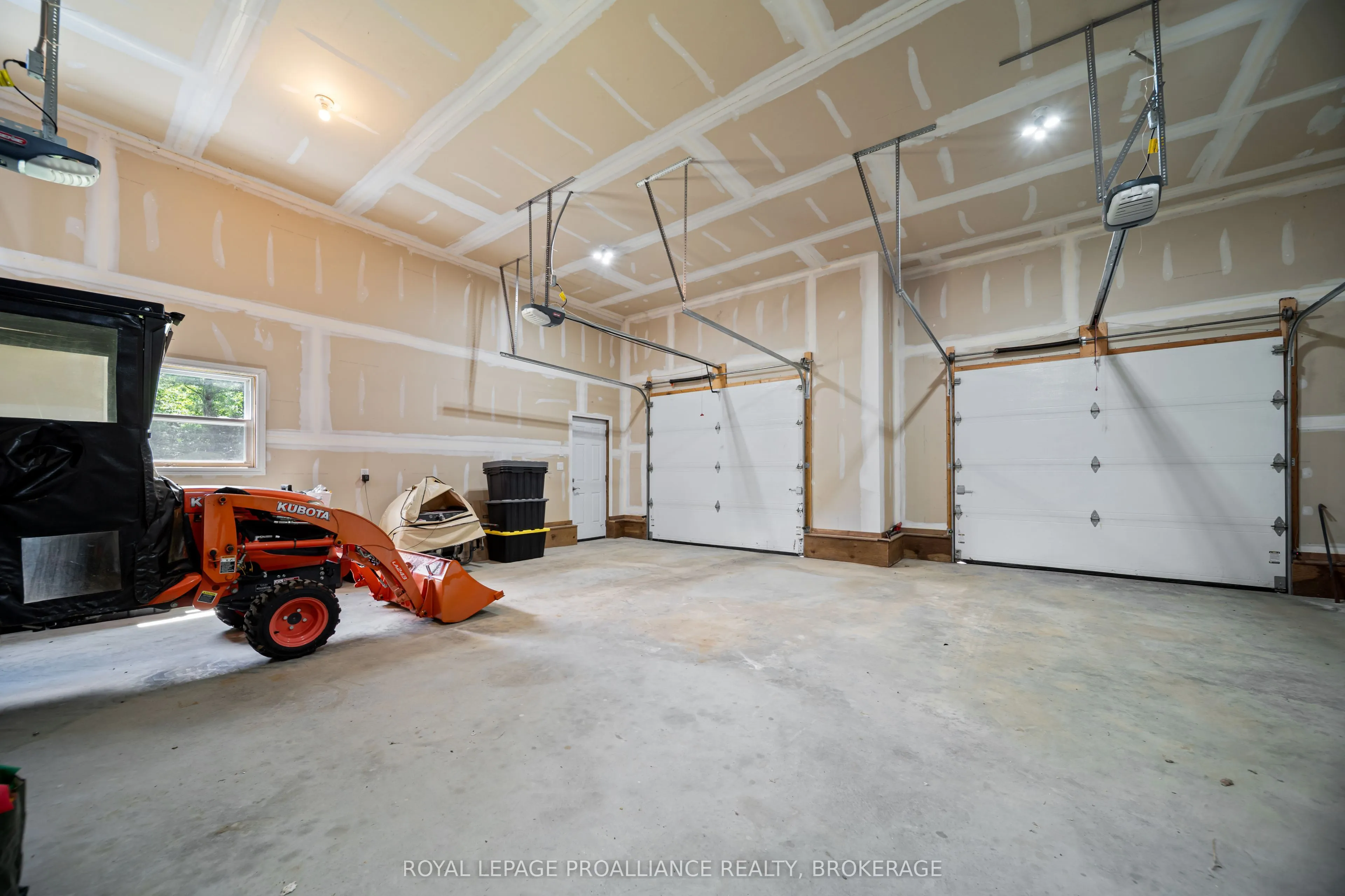 2800 Desert Lake Road