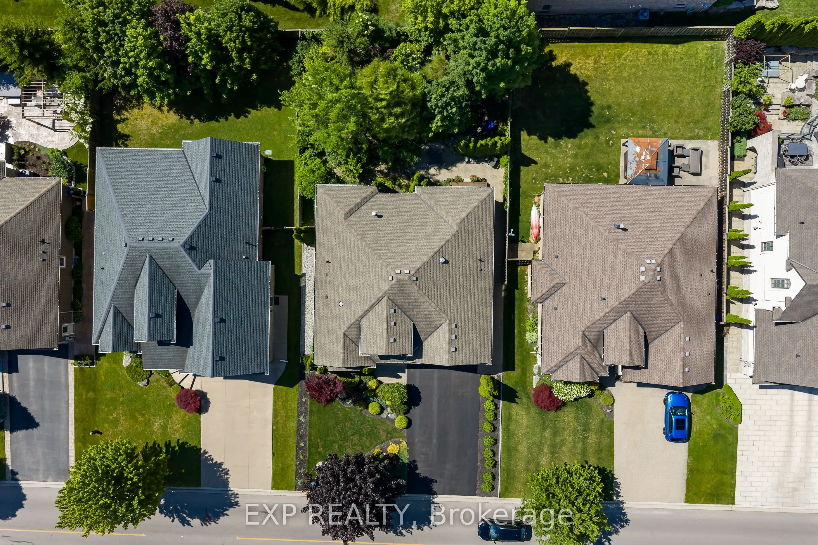 6 Creekside Drive