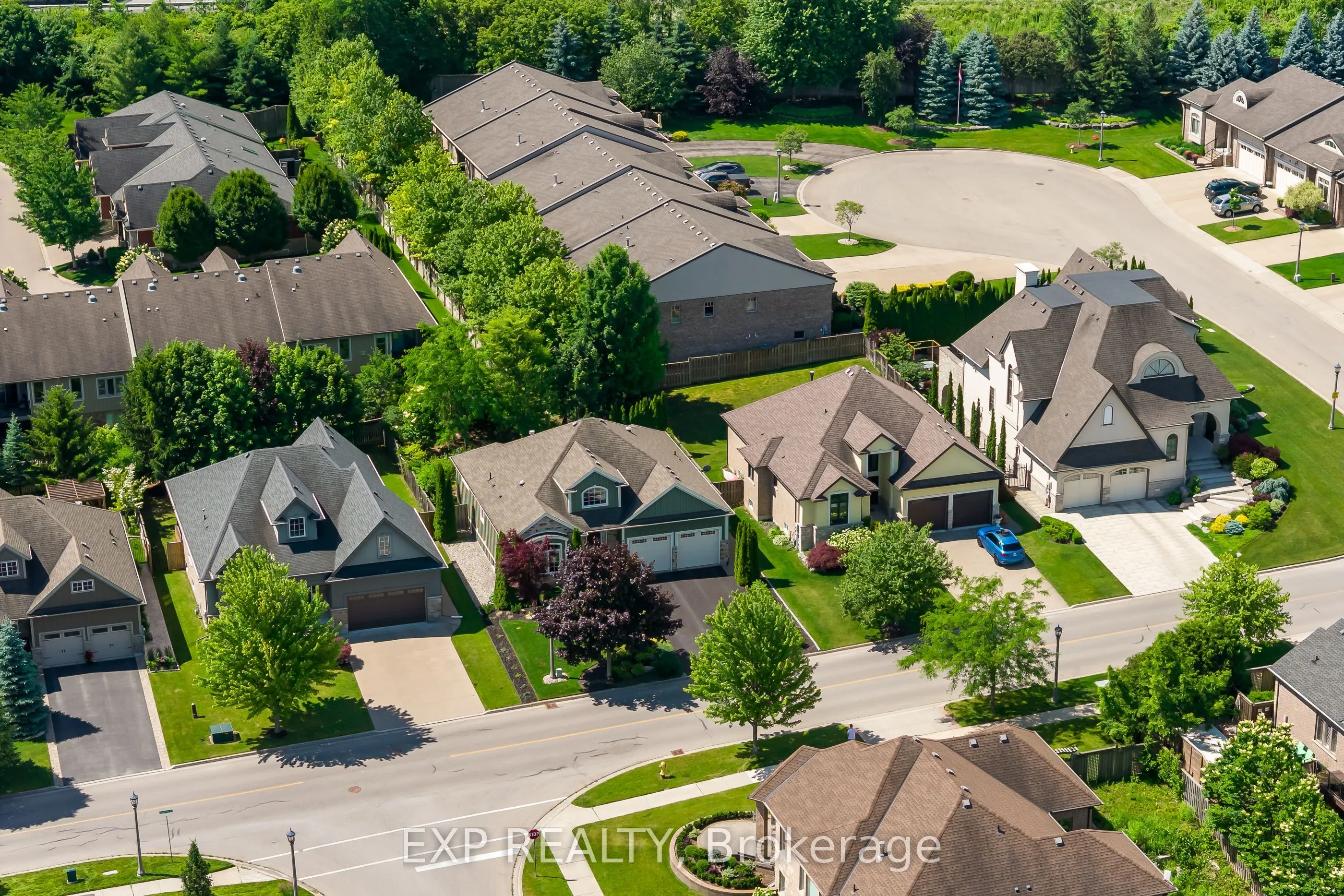 6 Creekside Drive