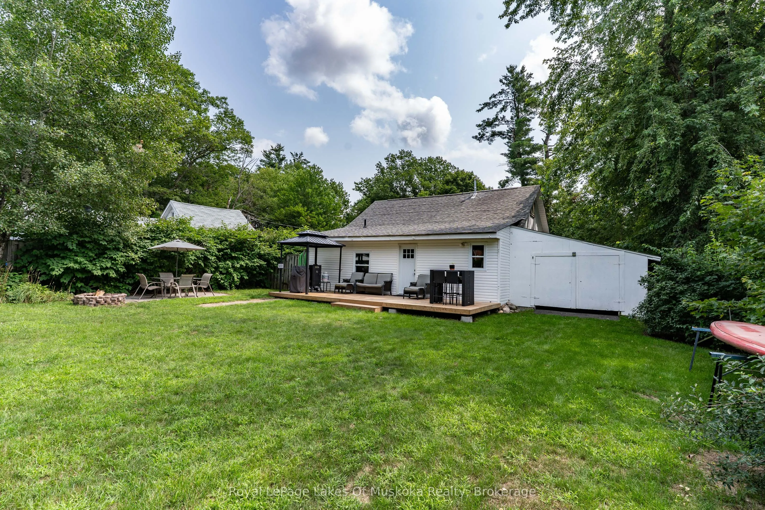 570 Pinedale Road