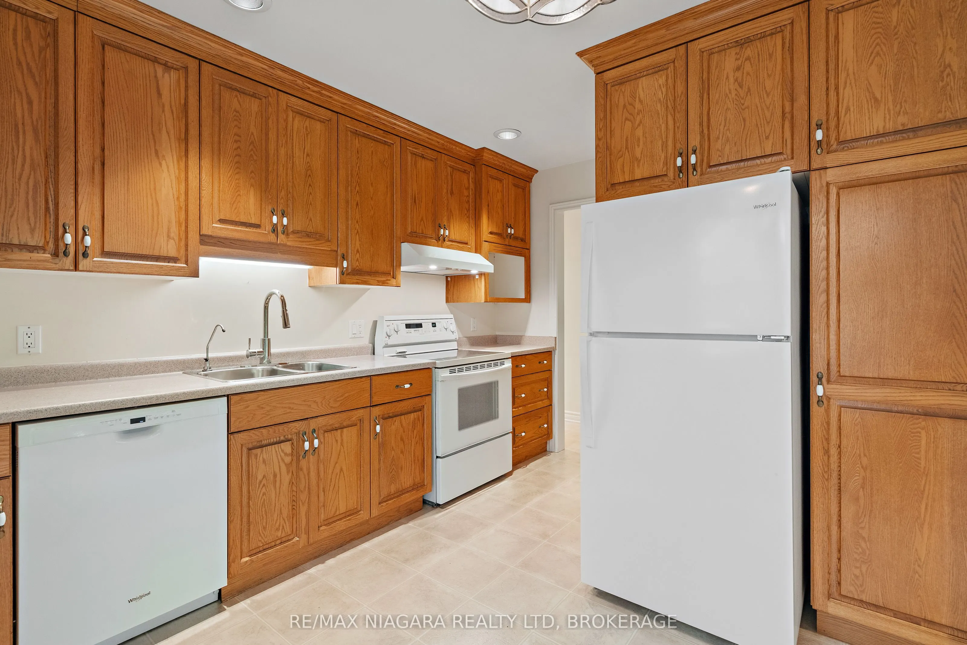 3908 Carolynn Court