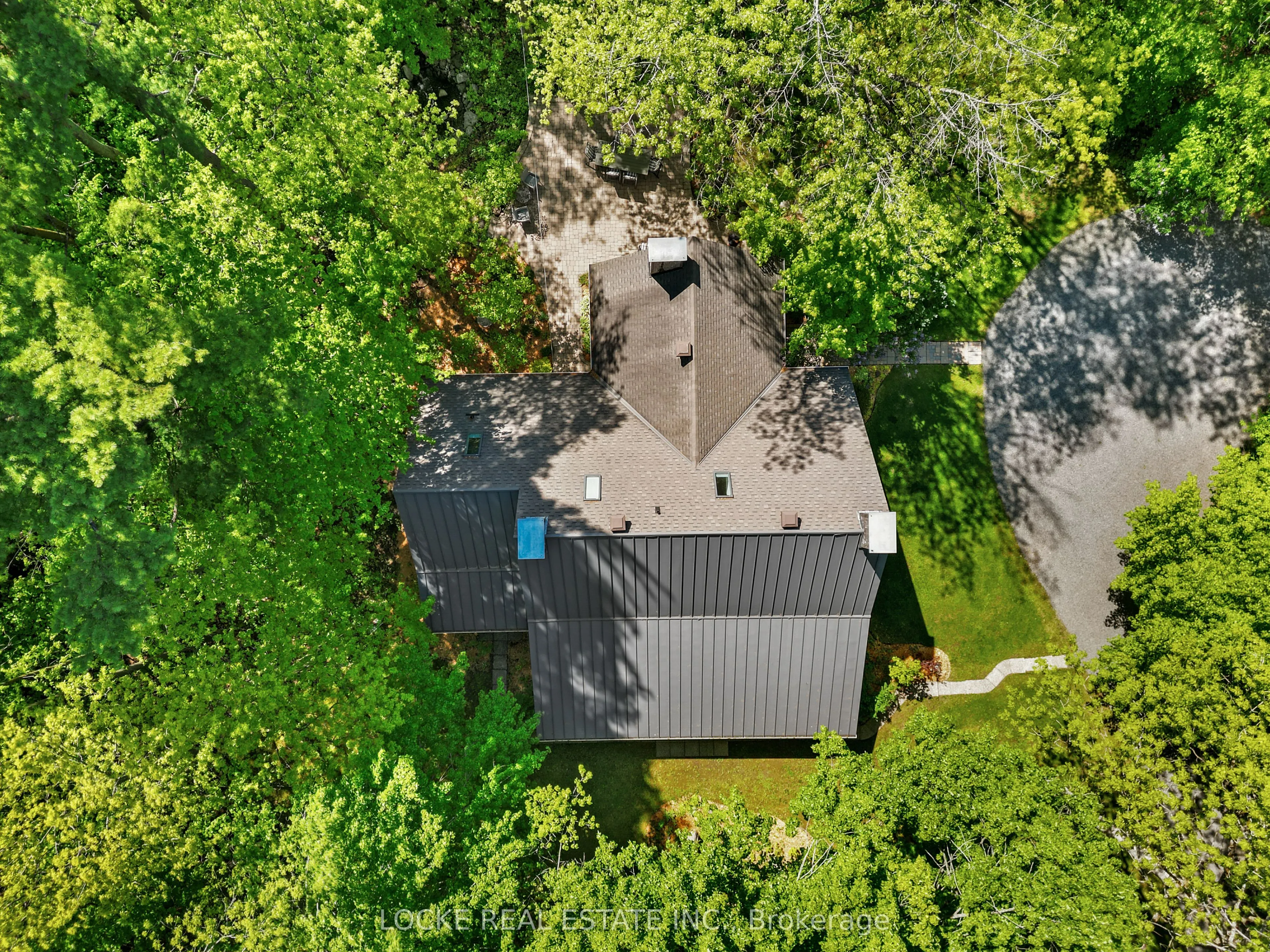 2207 Pleasantview Court