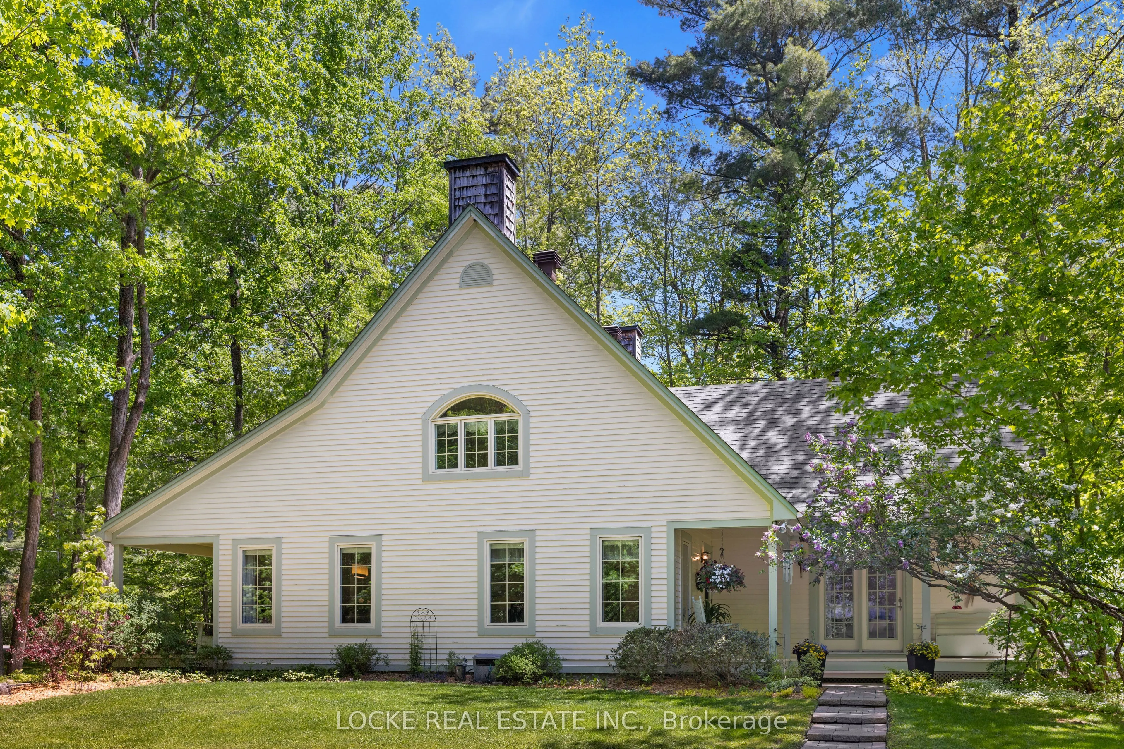 2207 Pleasantview Court