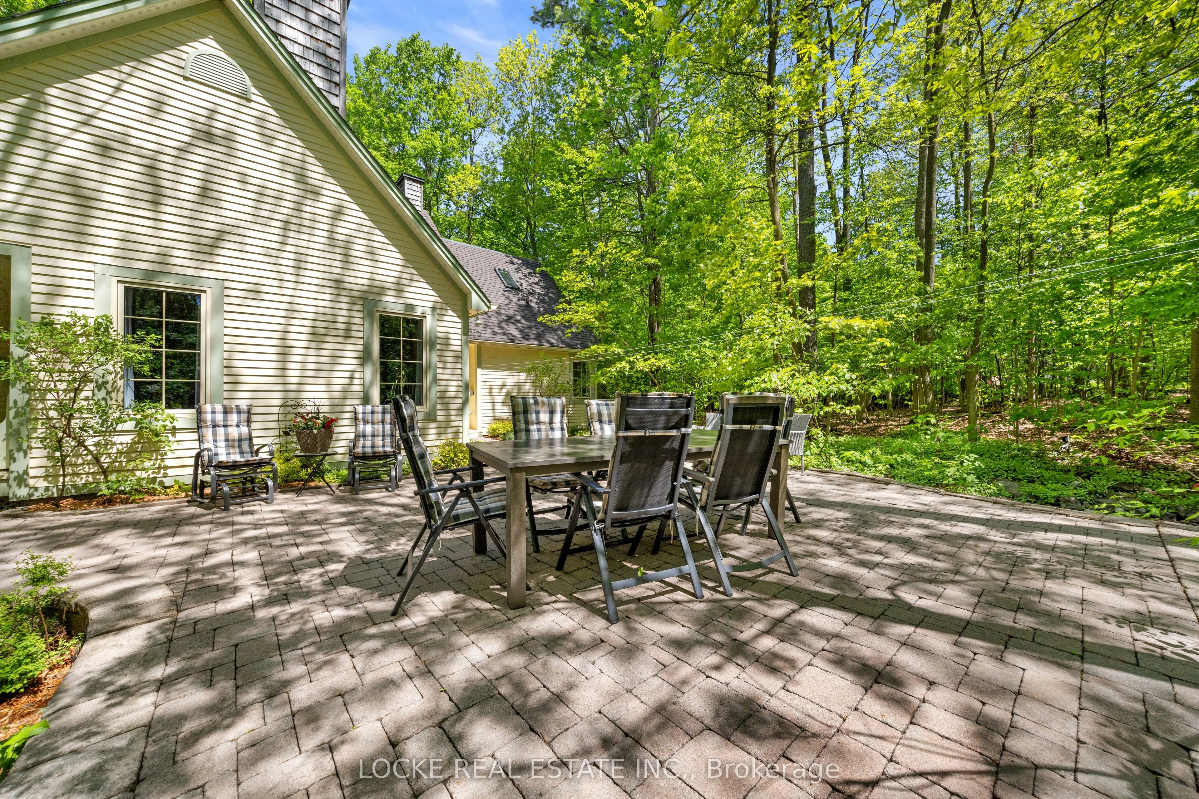 2207 Pleasantview Court