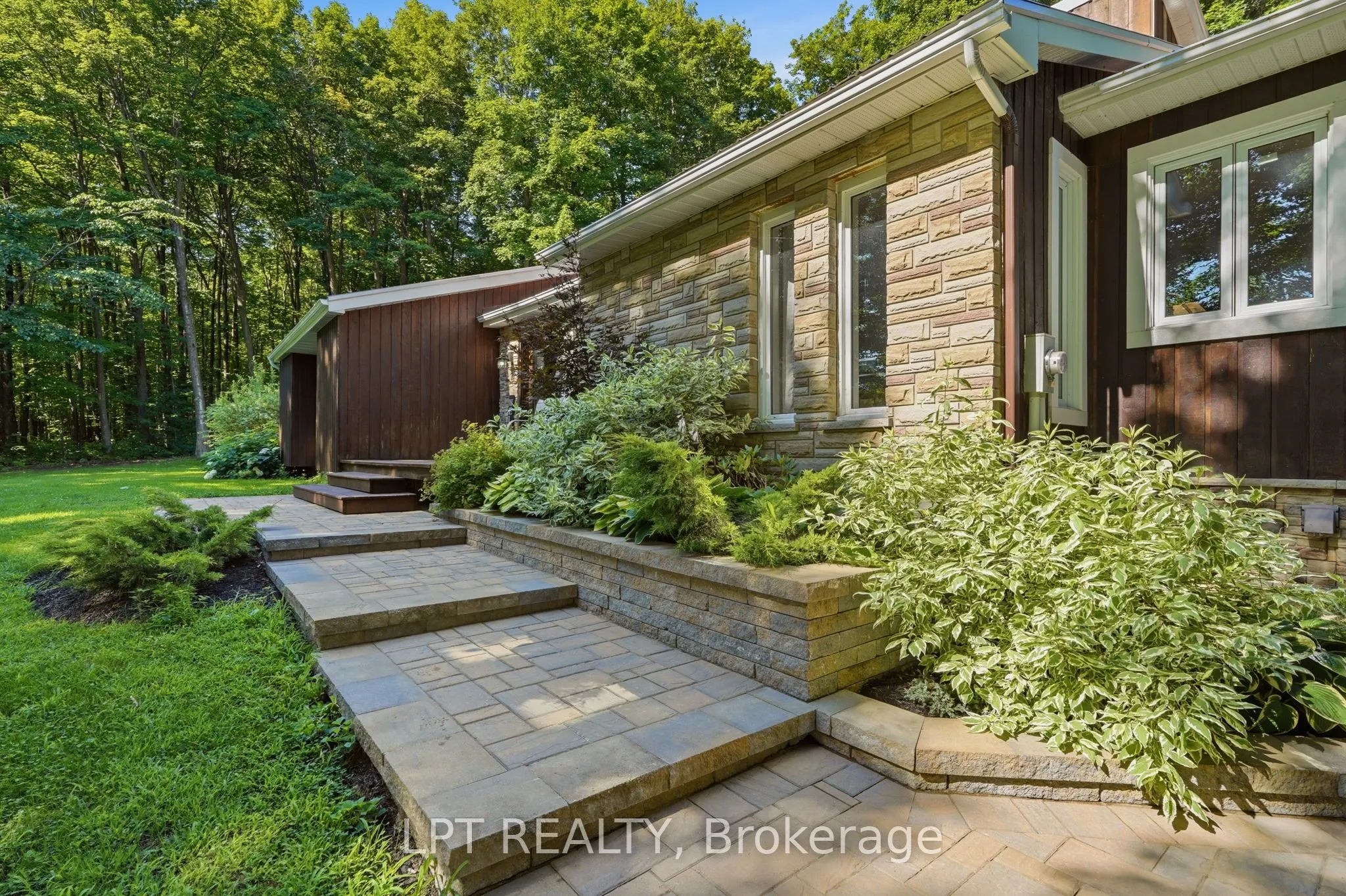 8180 Gibbs Road