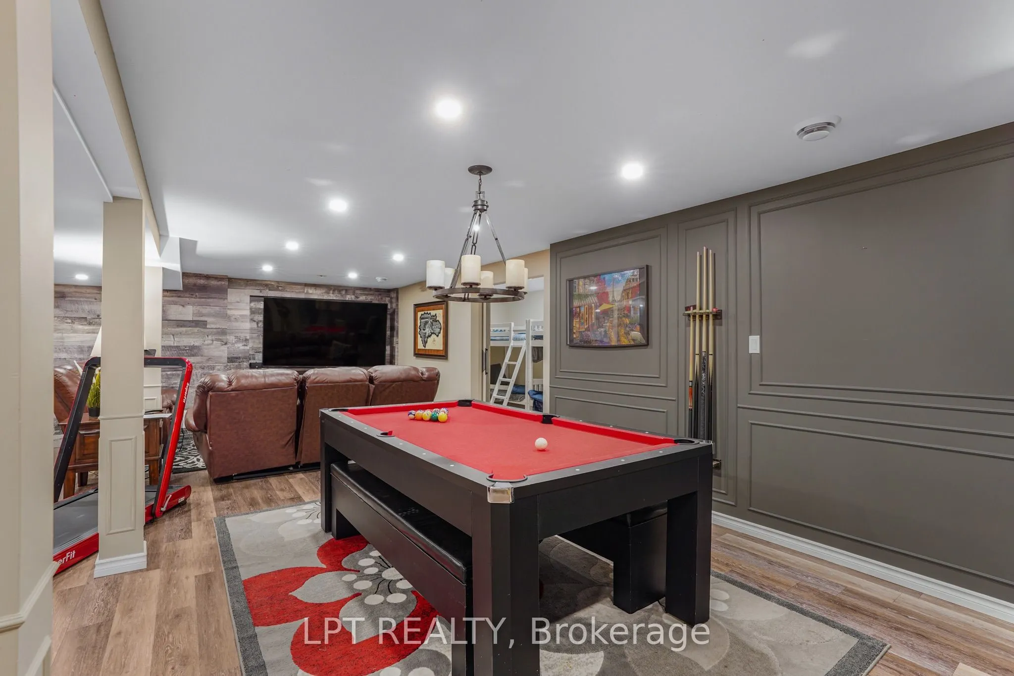 8180 Gibbs Road