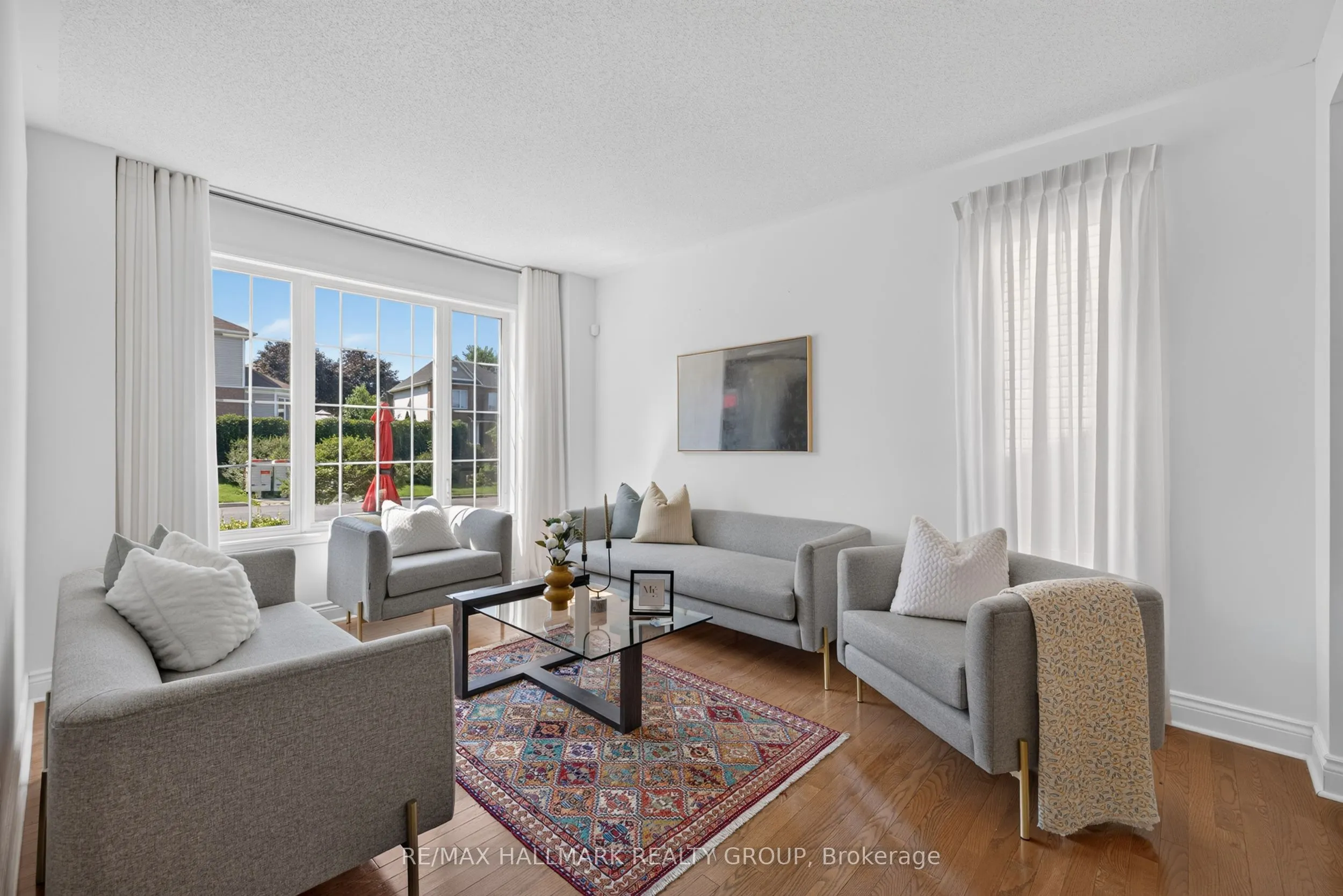 42 Glenrill Place S