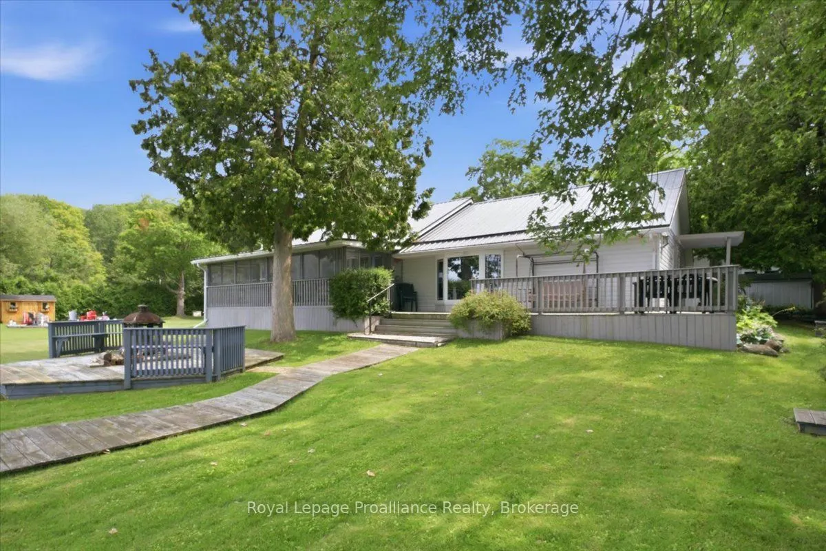 40 Riverview Drive