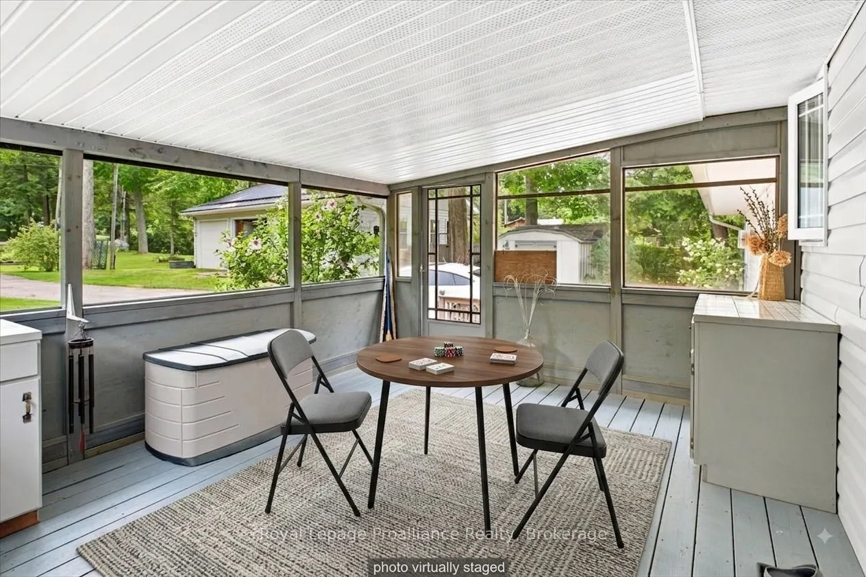 40 Riverview Drive