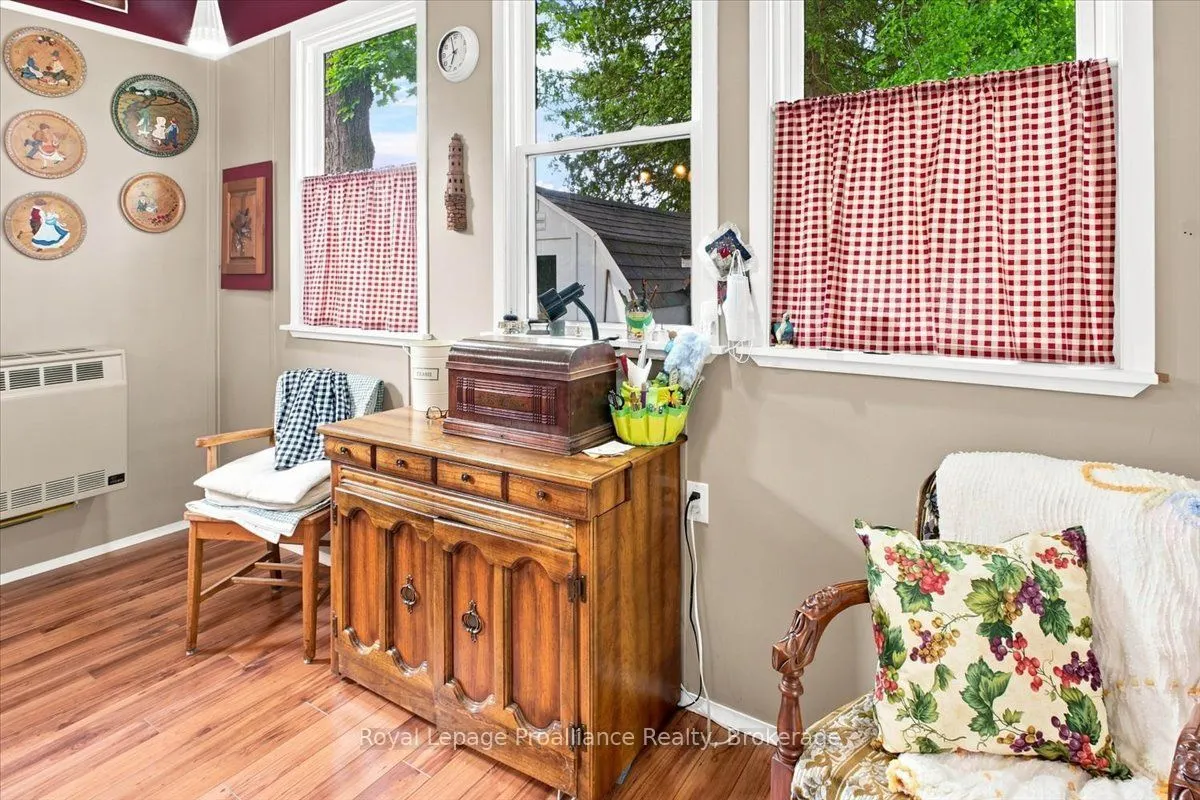 40 Riverview Drive