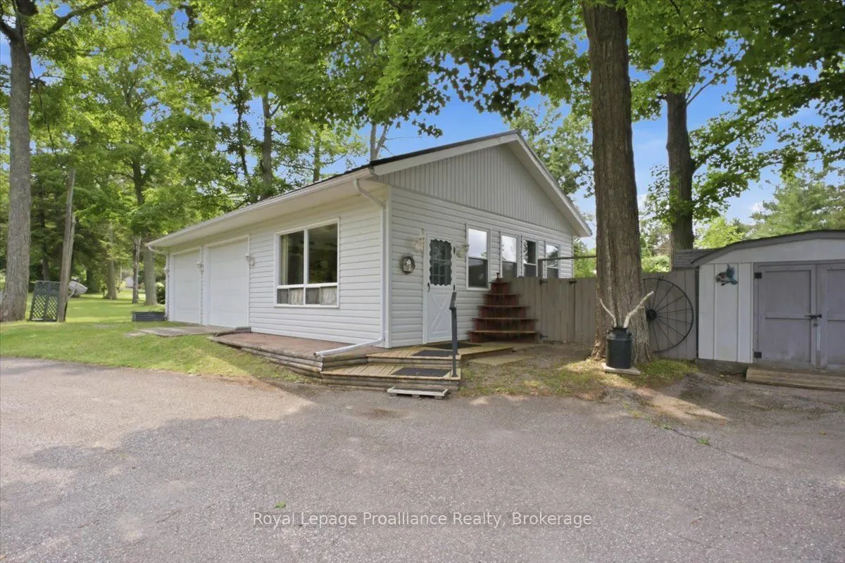 40 Riverview Drive