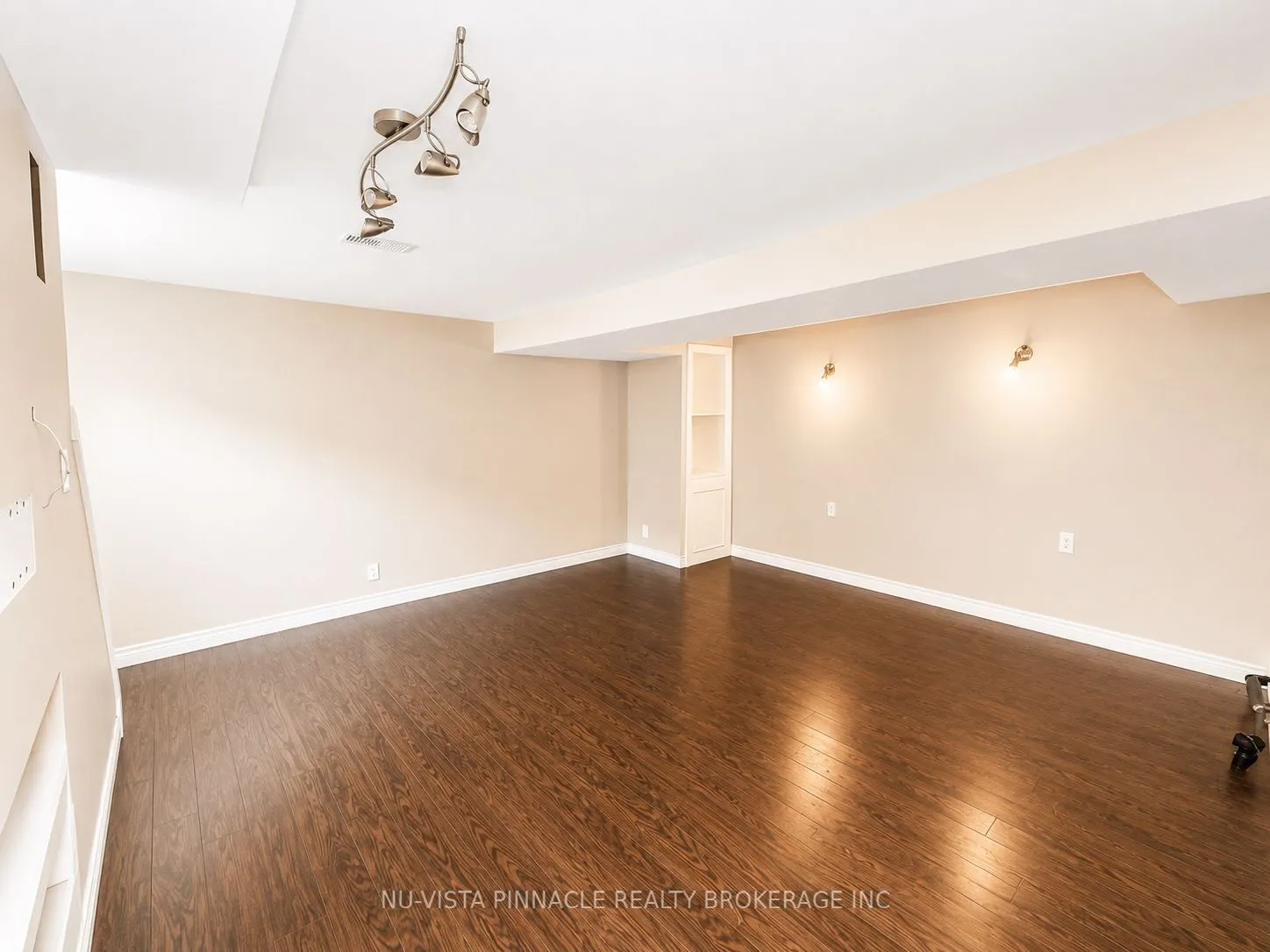 15 Gregory Place