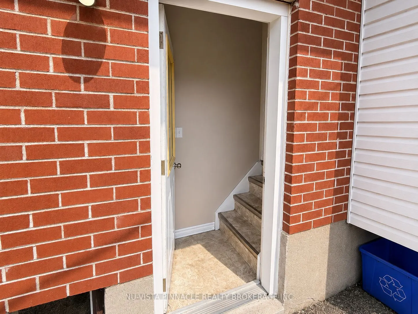 15 Gregory Place