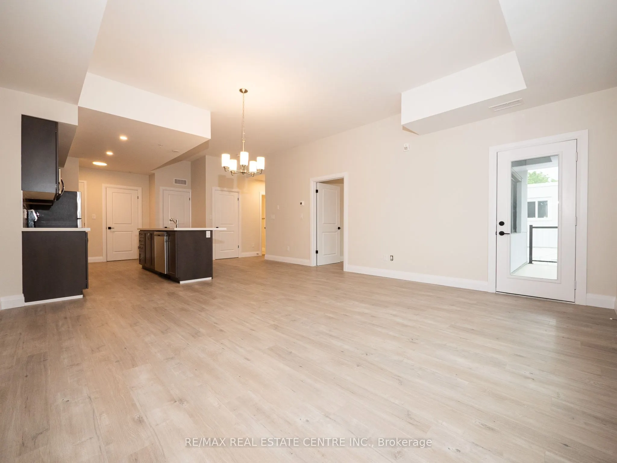 4514 Ontario Street #201