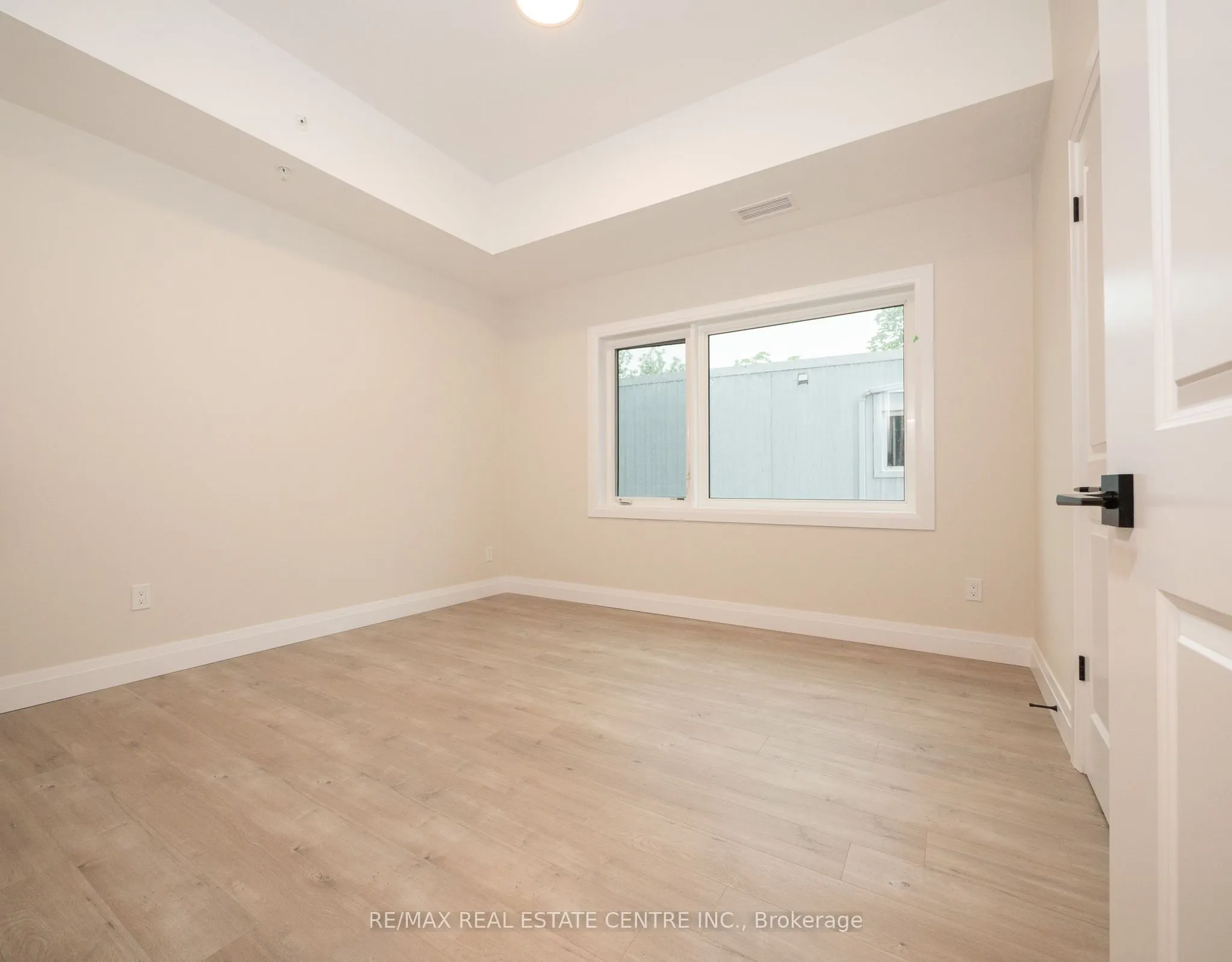4514 Ontario Street #201