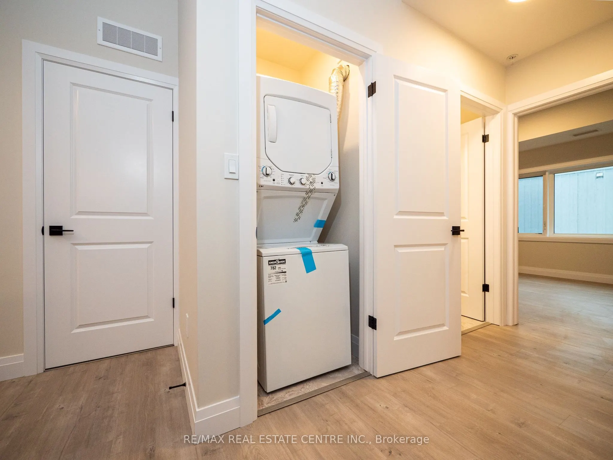4514 Ontario Street #201
