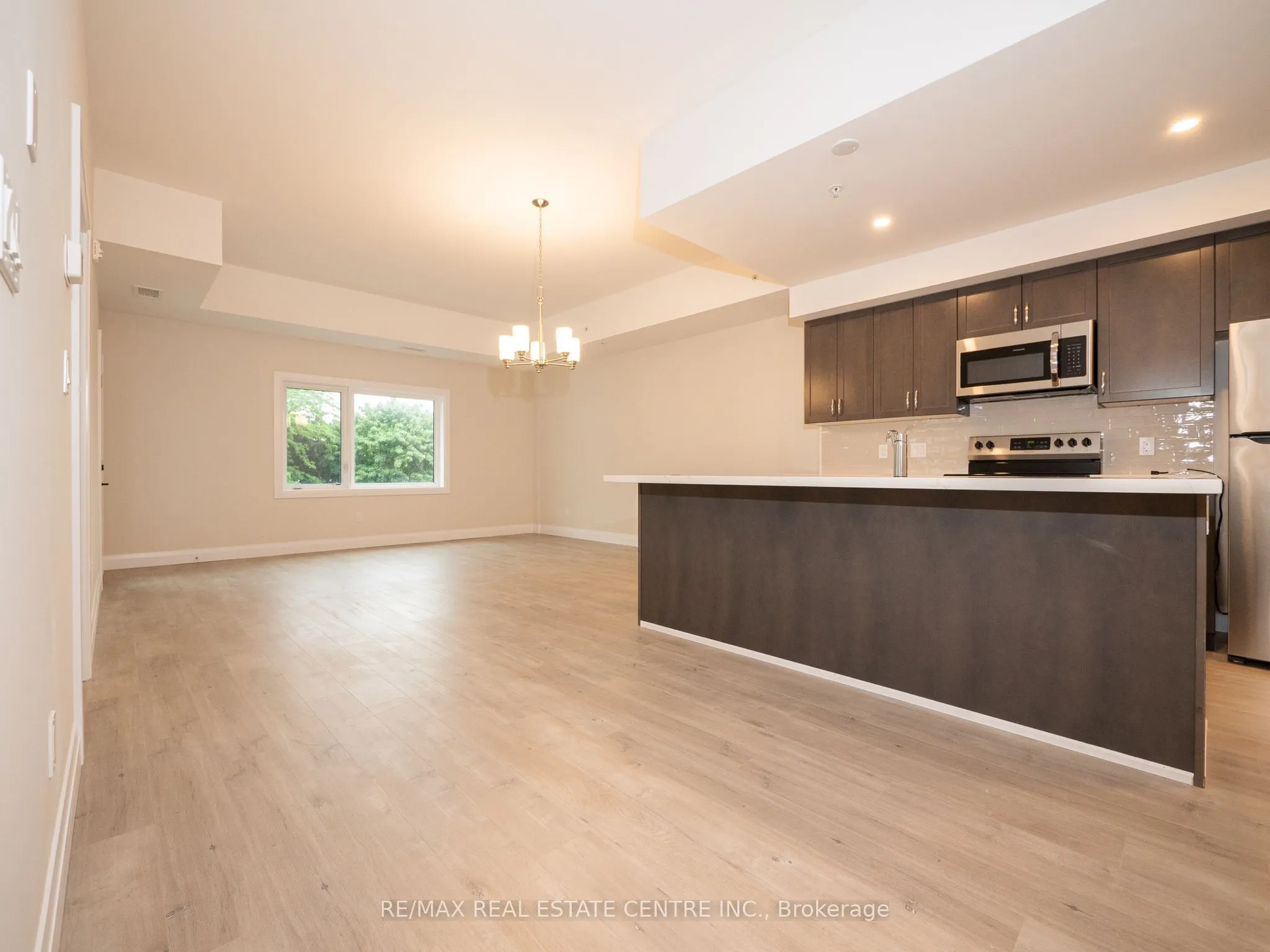 4514 Ontario Street #201