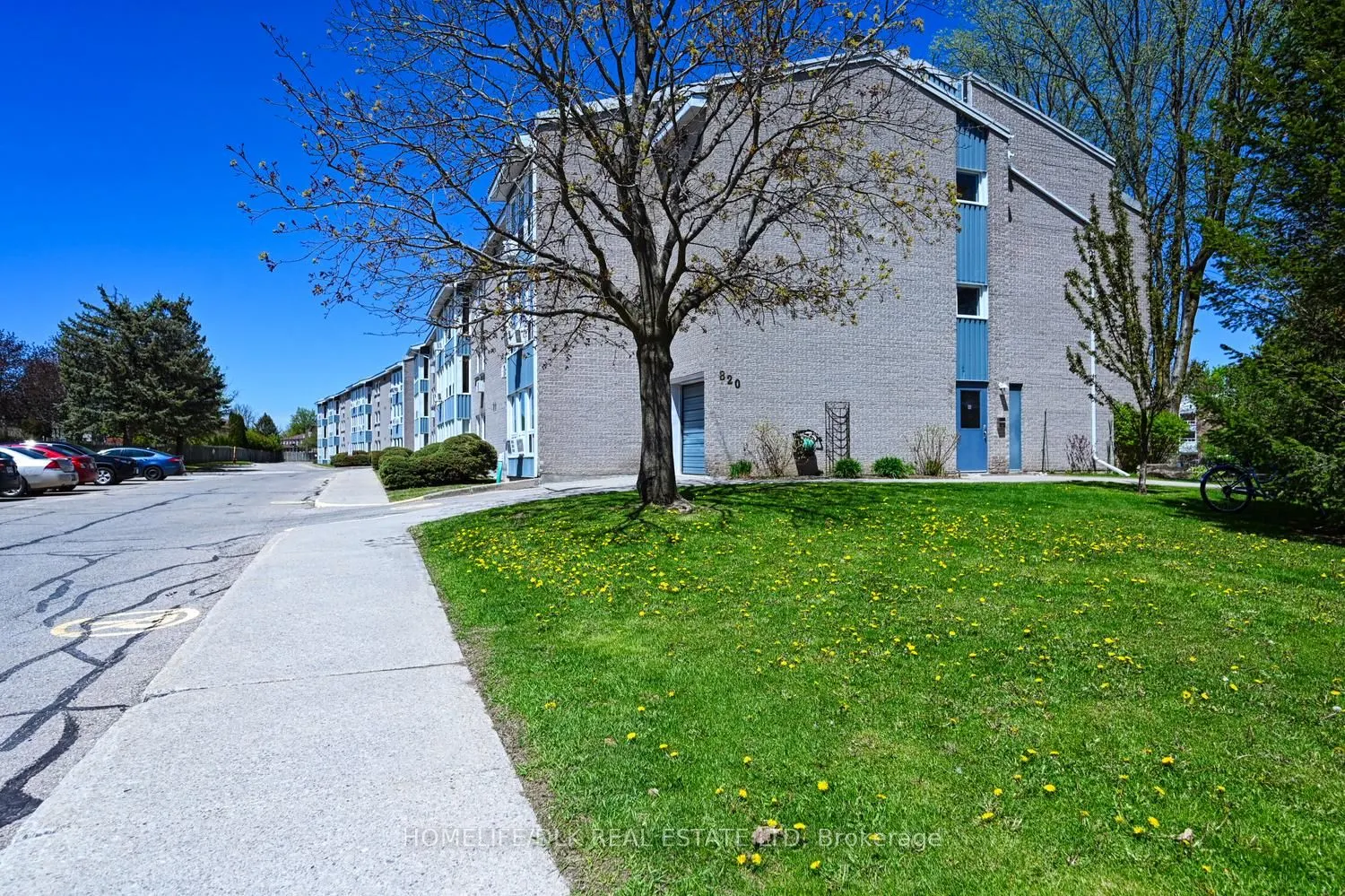 820 Laurier Boulevard #306