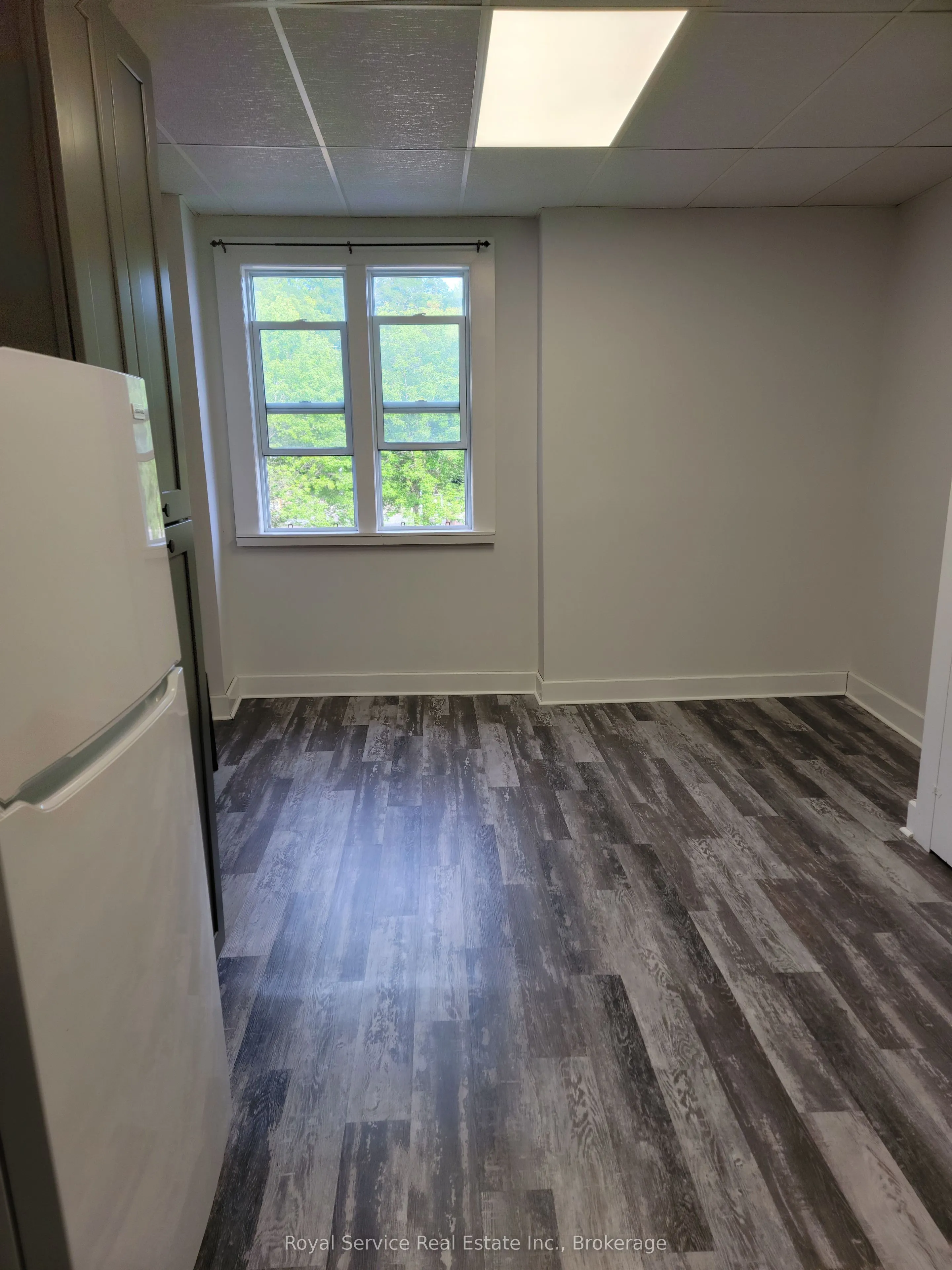 18 Walton Street ##2