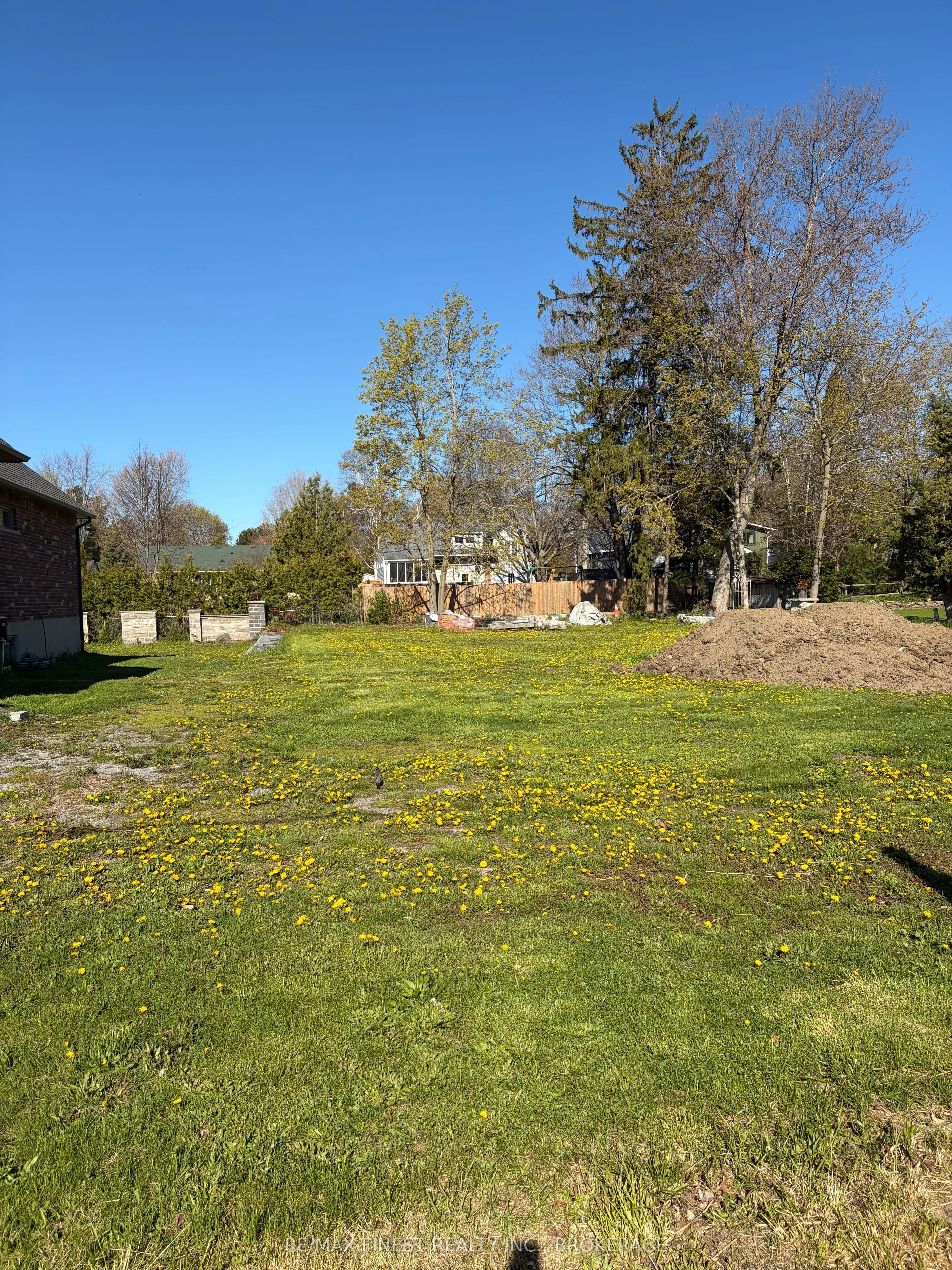 41 Crerar Boulevard