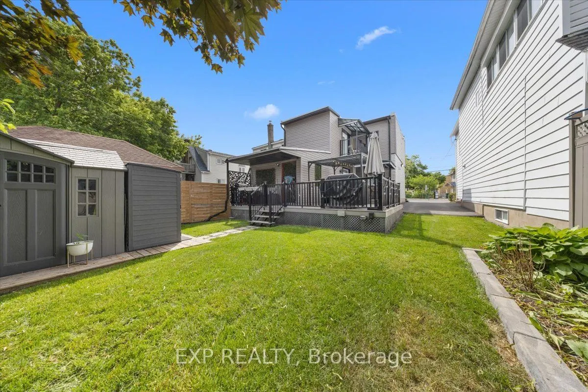 185 Deschamps Avenue